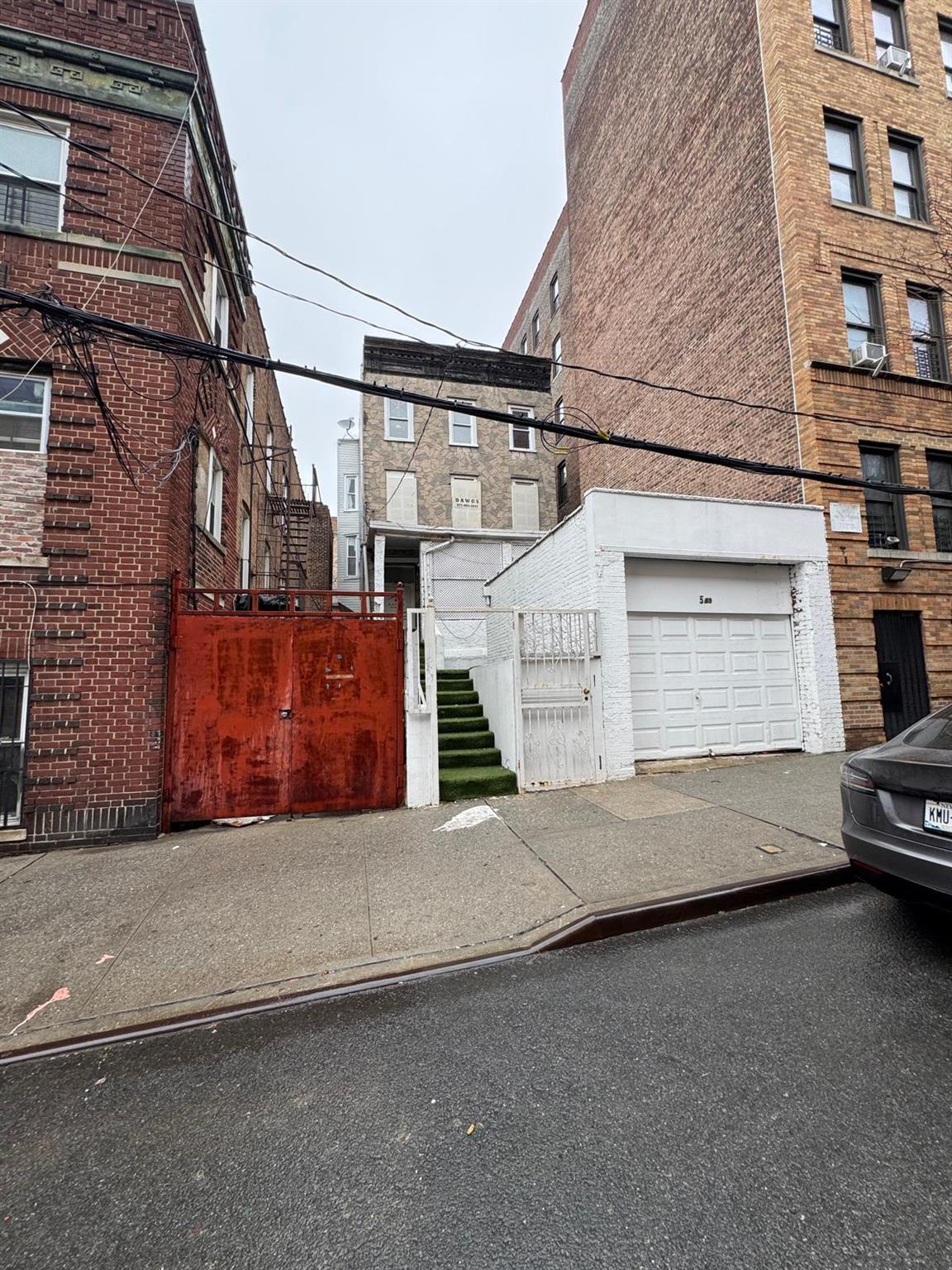 Single Family 167th  Bronx, NY 10456, MLS-848101-3