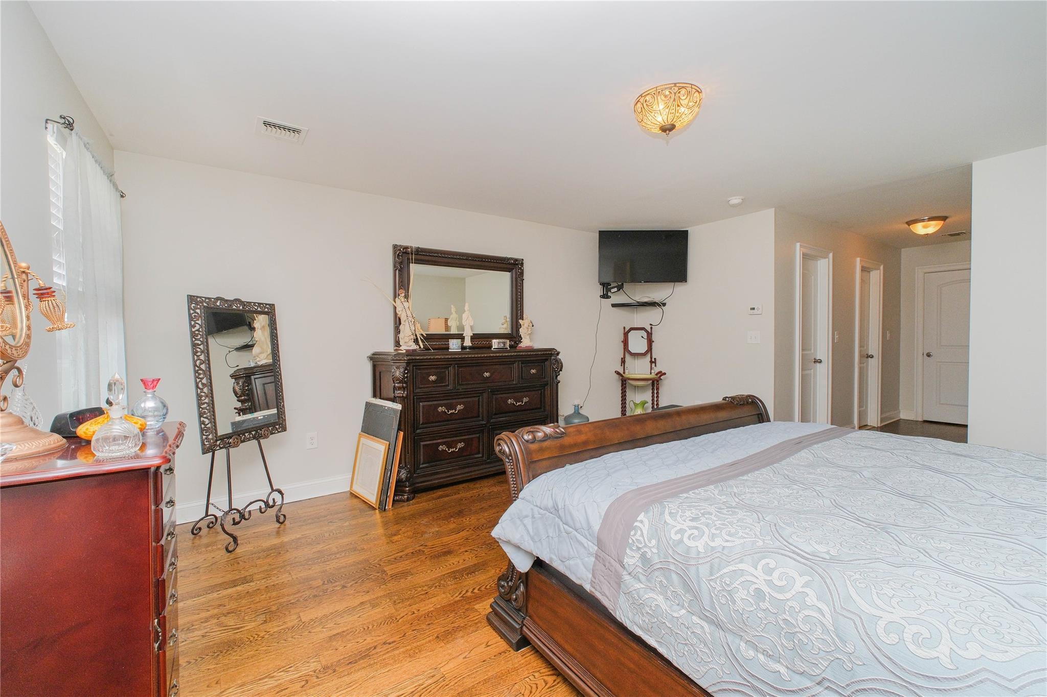 Single Family Berkshire  Staten Island, NY 10309, MLS-848129-18