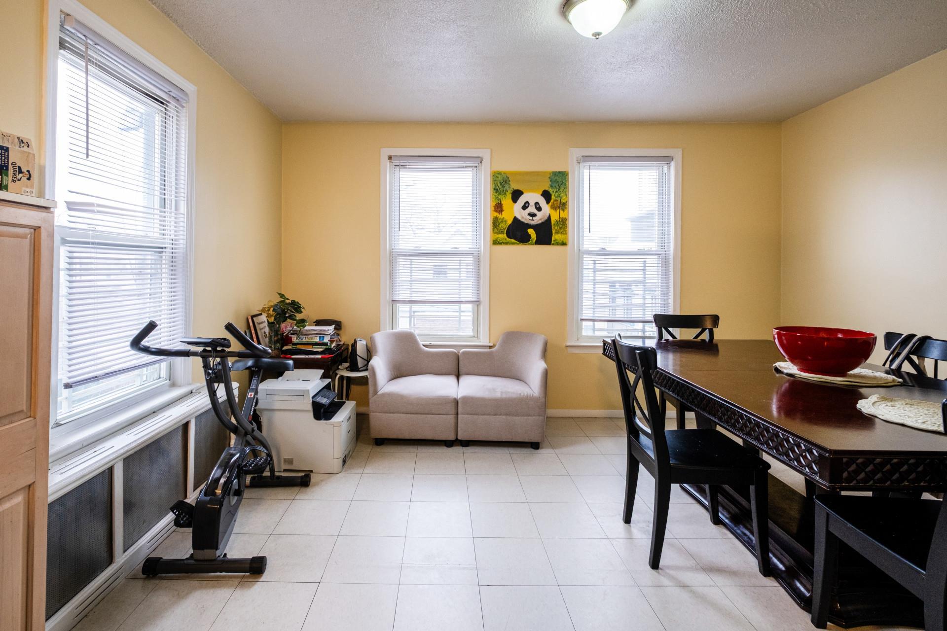 Single Family 95th  Queens, NY 11416, MLS-848157-22