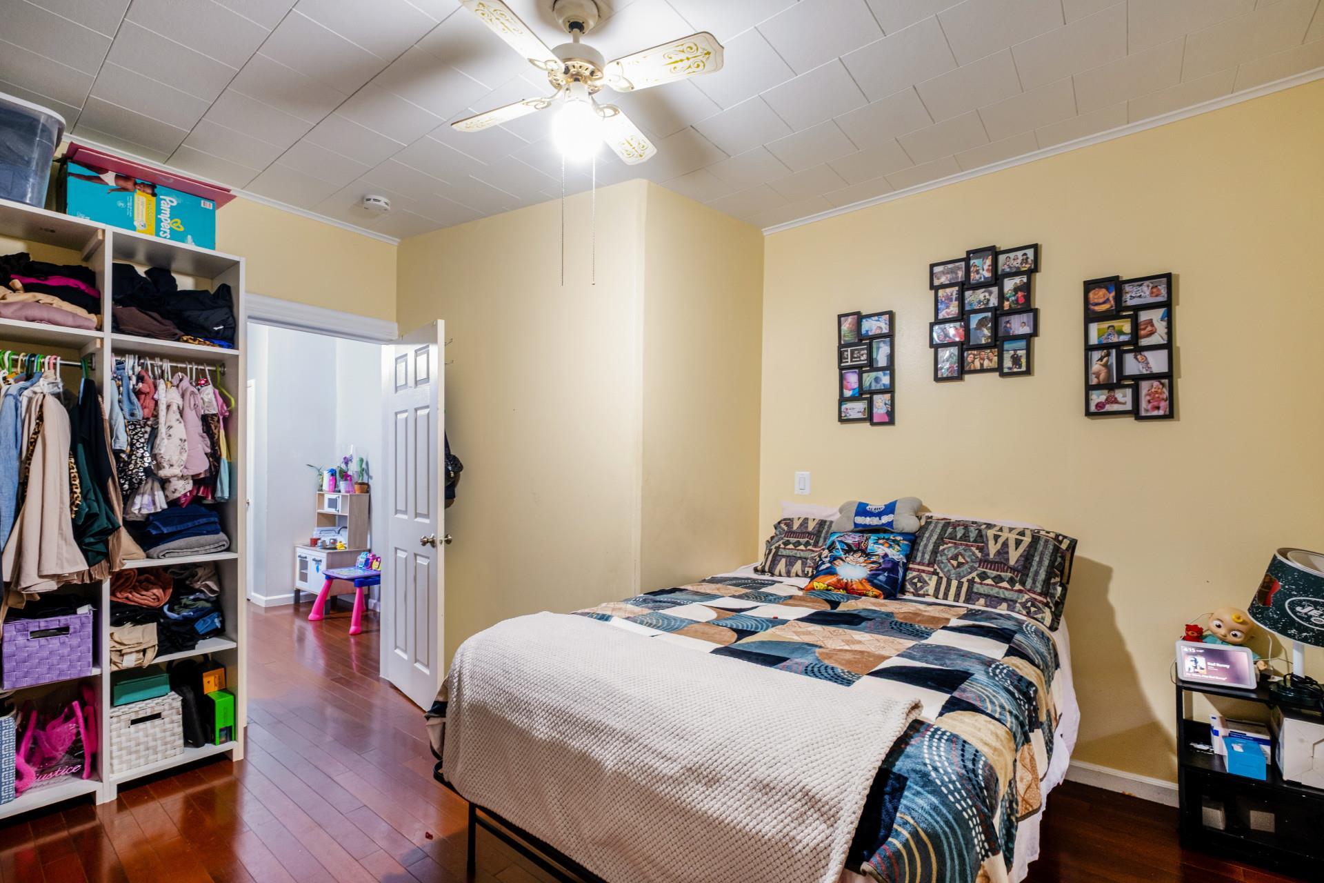 Single Family 95th  Queens, NY 11416, MLS-848157-30