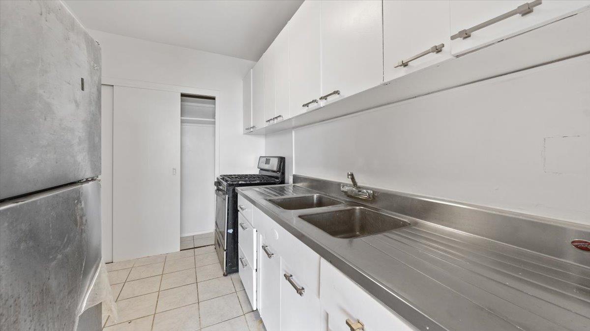 Coop Fordham Hill  Bronx, NY 10468, MLS-848171-12