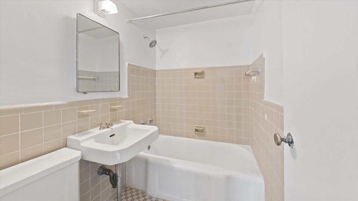 Coop Fordham Hill  Bronx, NY 10468, MLS-848171-8
