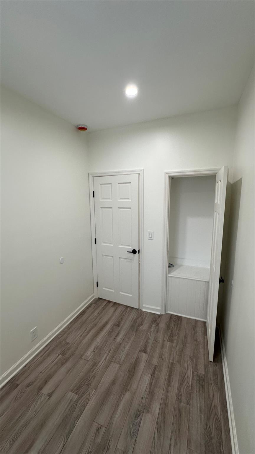 Apartment 60th  Queens, NY 11378, MLS-848203-17