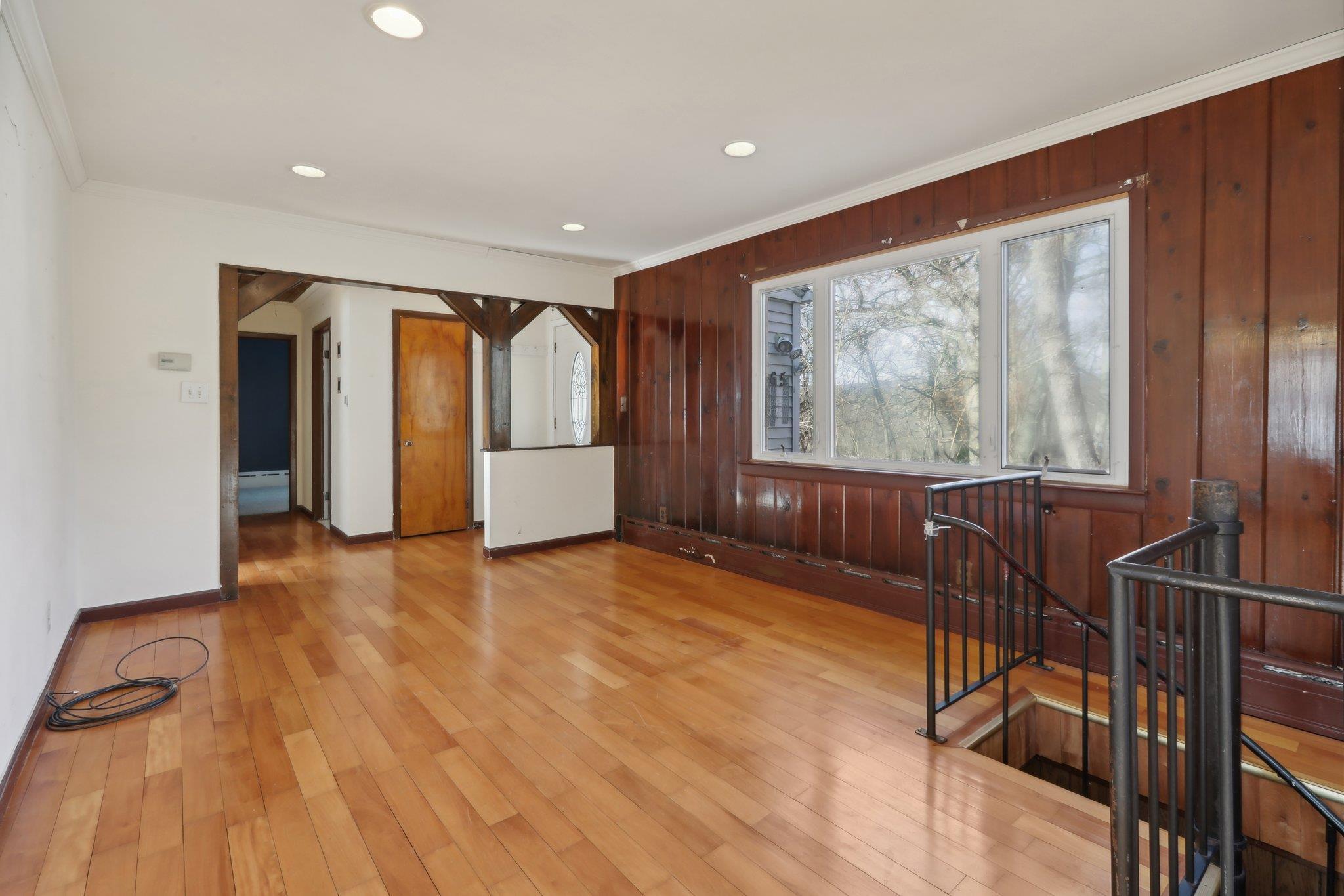 Single Family South  Westchester County, NY 10567, MLS-848205-10