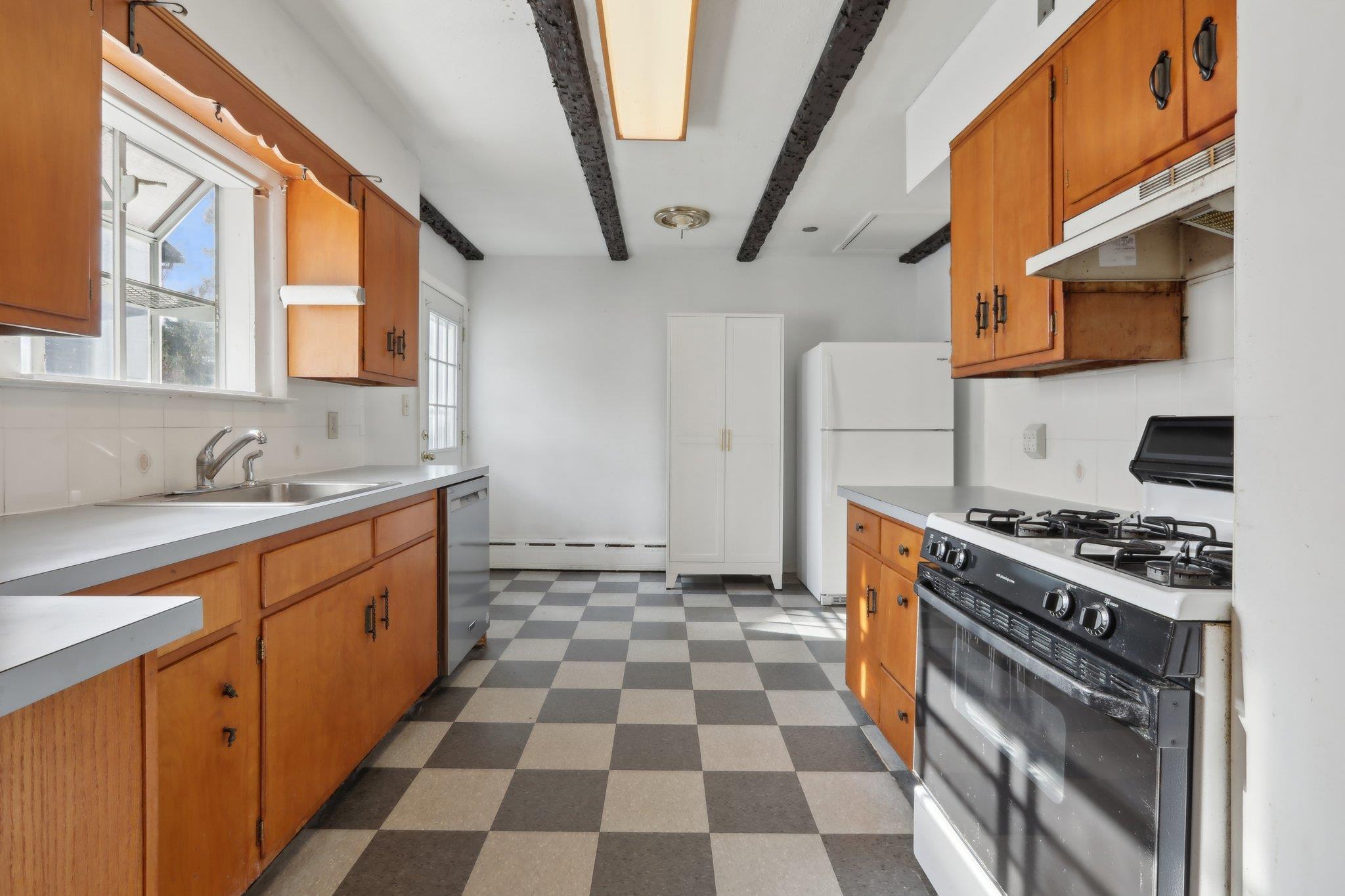 Single Family South  Westchester County, NY 10567, MLS-848205-14