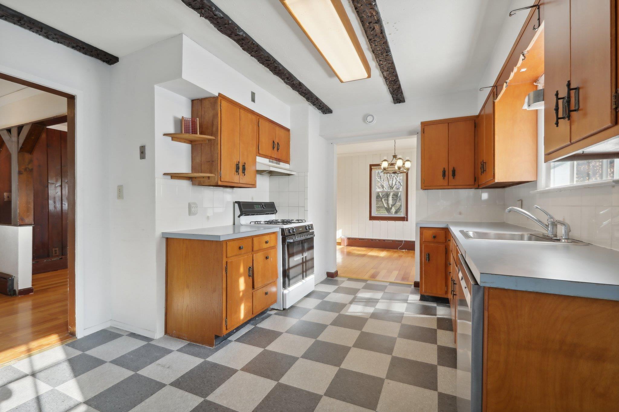 Single Family South  Westchester County, NY 10567, MLS-848205-15