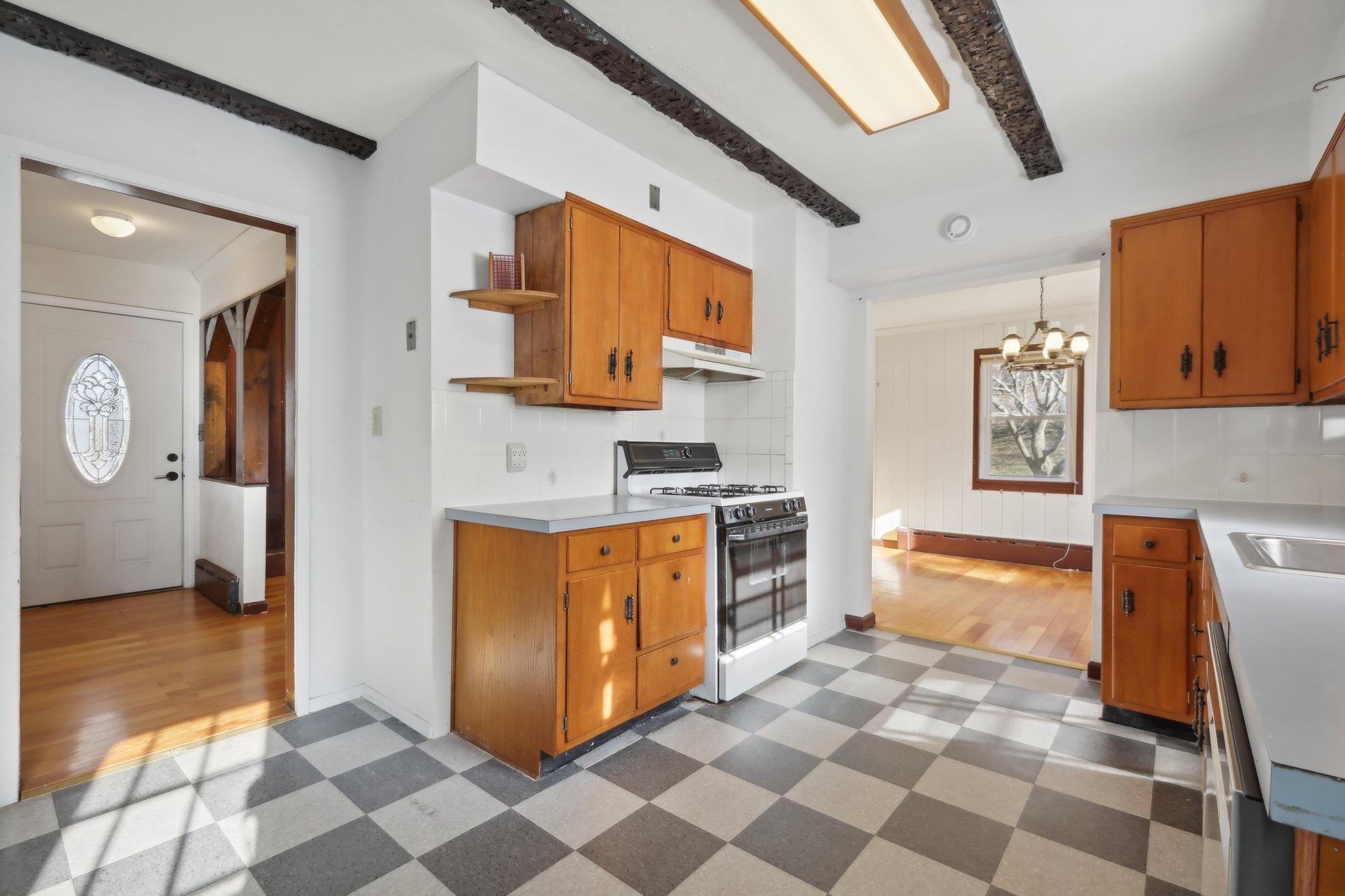 Single Family South  Westchester County, NY 10567, MLS-848205-16