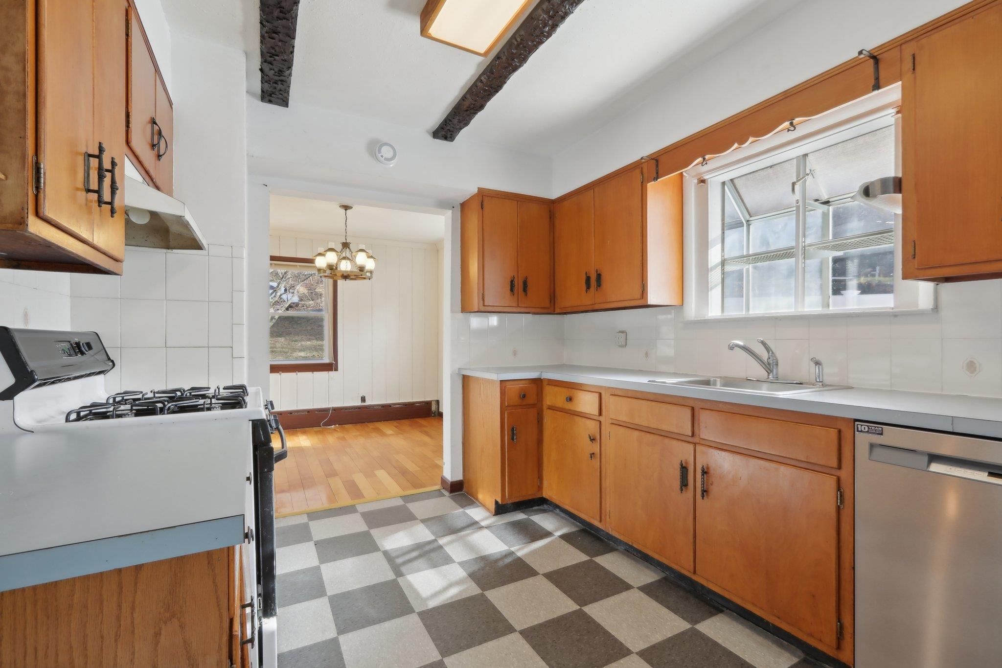Single Family South  Westchester County, NY 10567, MLS-848205-17