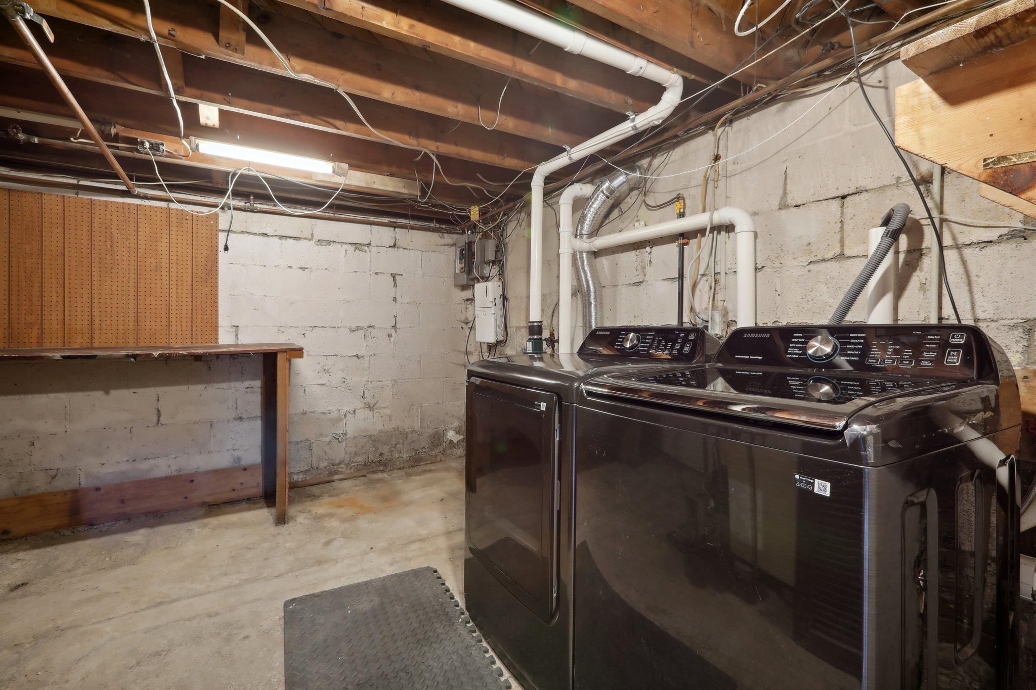 Single Family South  Westchester County, NY 10567, MLS-848205-31