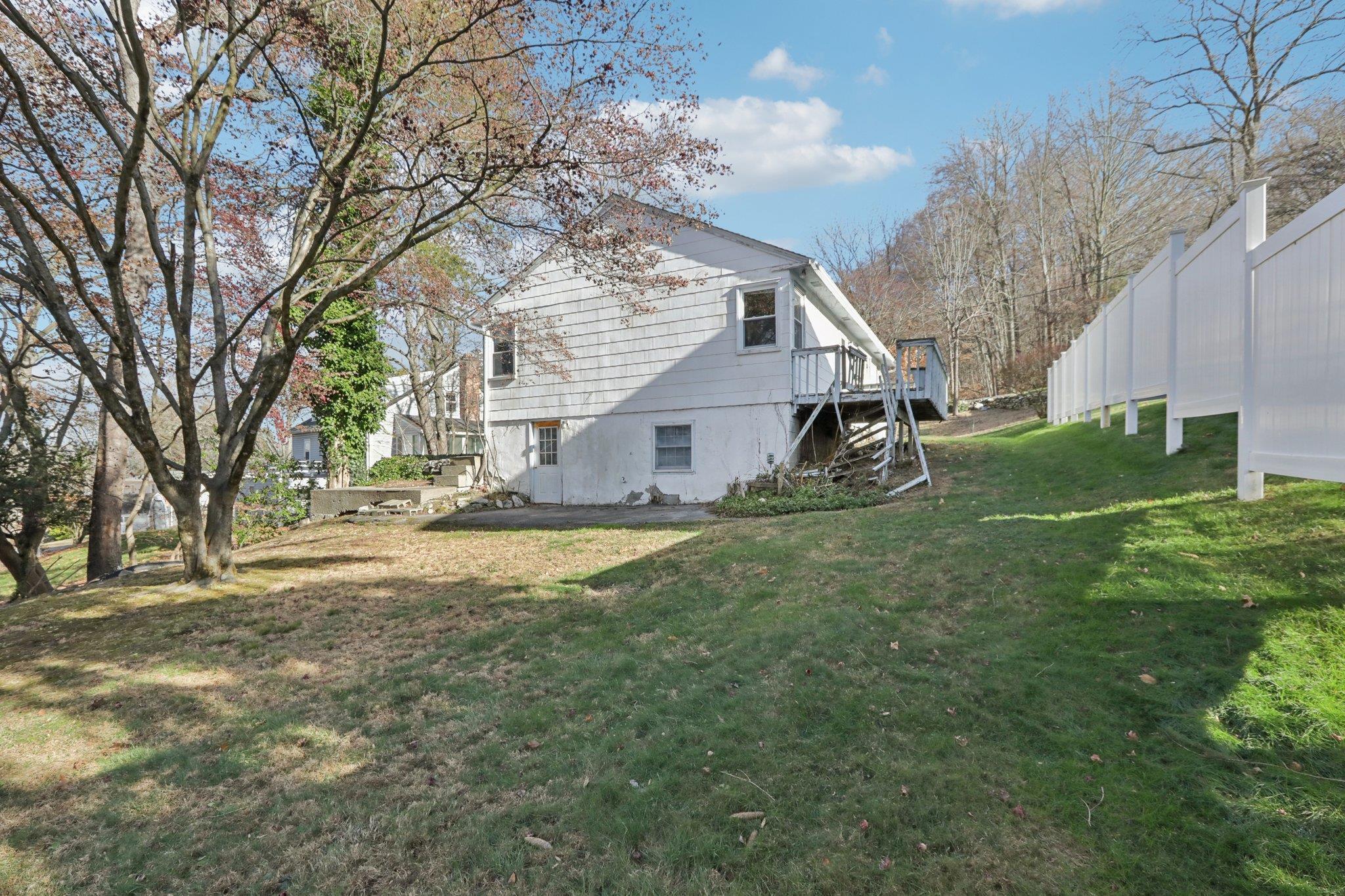 Single Family South  Westchester County, NY 10567, MLS-848205-36