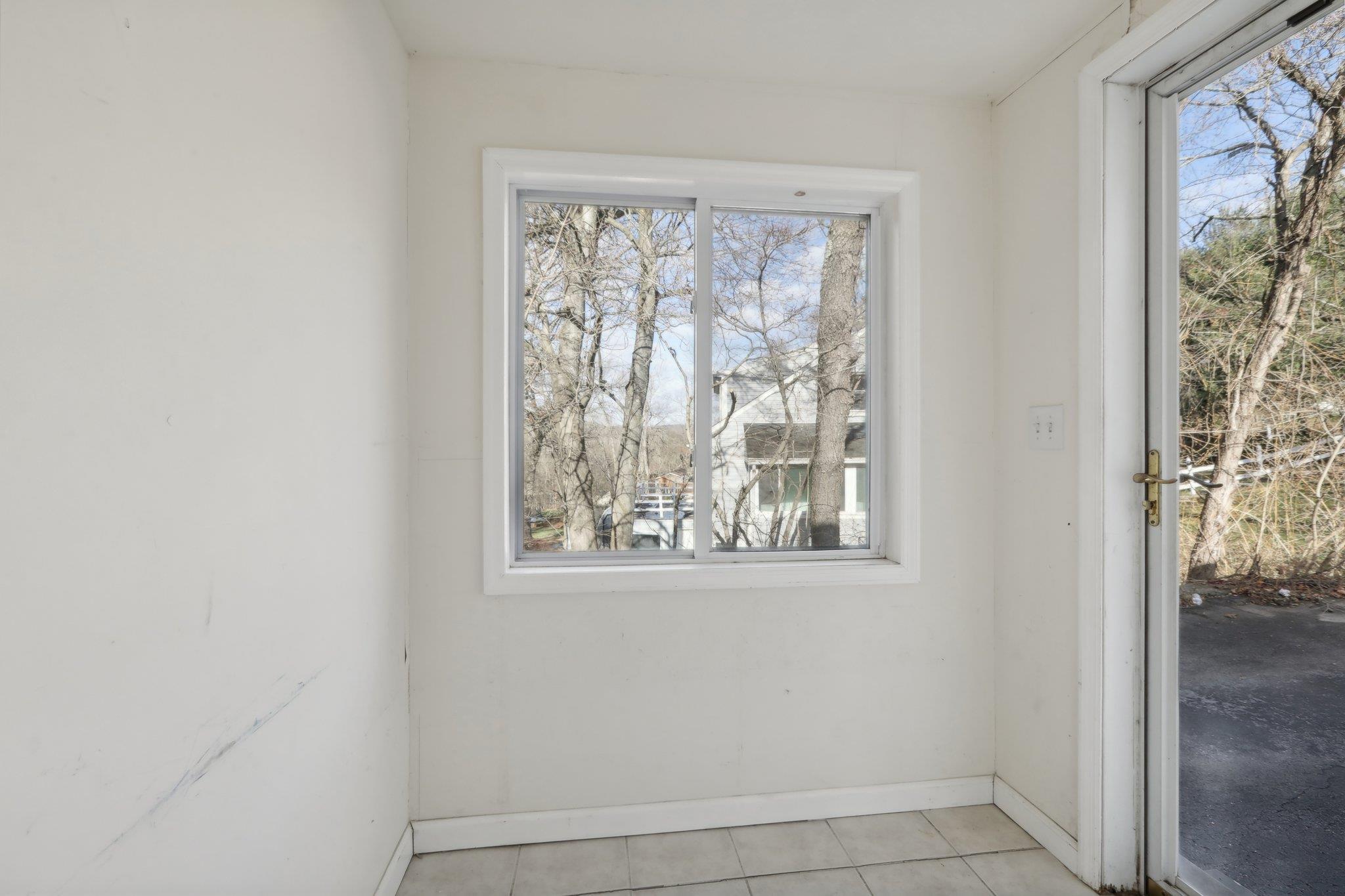 Single Family South  Westchester County, NY 10567, MLS-848205-4