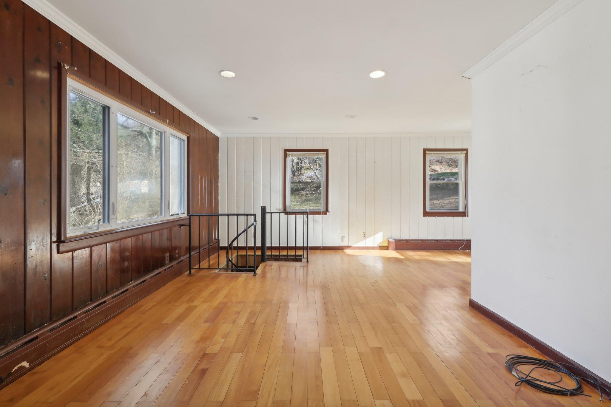 Single Family South  Westchester County, NY 10567, MLS-848205-7