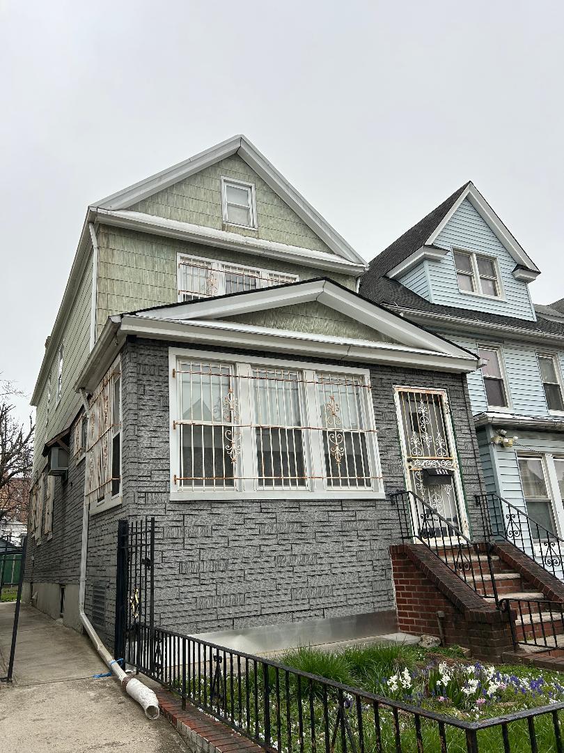 Single Family 78th  Queens, NY 11373, MLS-848212-25
