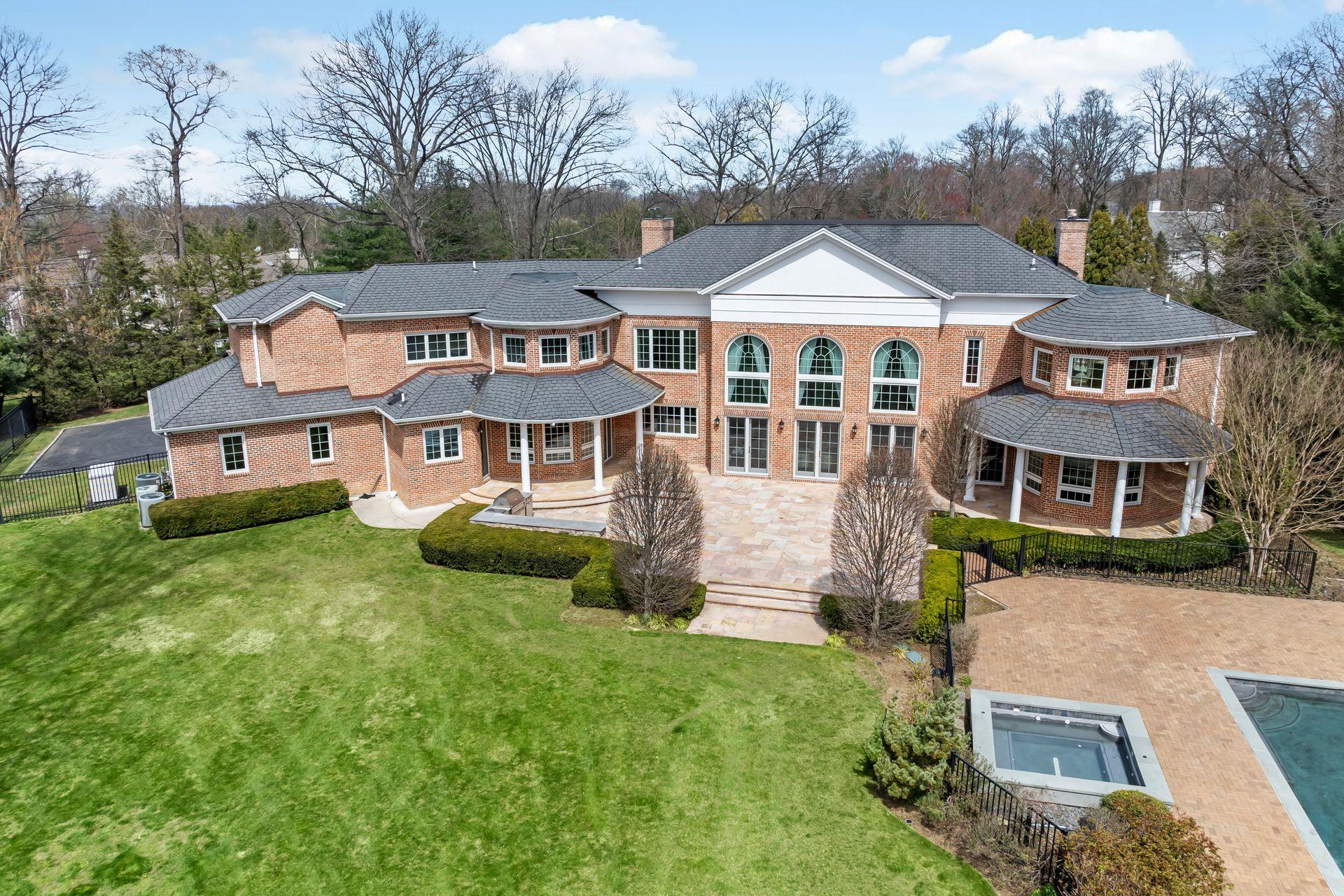 Single Family Harriman  Nassau County, NY 11050, MLS-848215-35