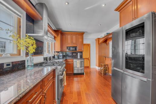 Single Family Tulip  Nassau County, NY 11001, MLS-848218-10