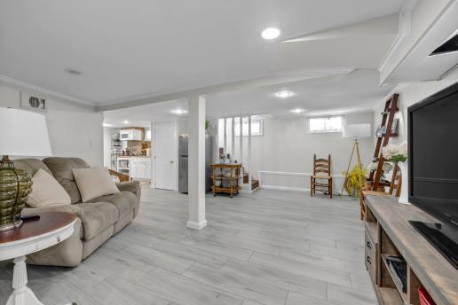 Single Family Tulip  Nassau County, NY 11001, MLS-848218-20