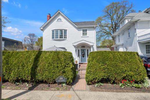 Single Family Tulip  Nassau County, NY 11001, MLS-848218-24