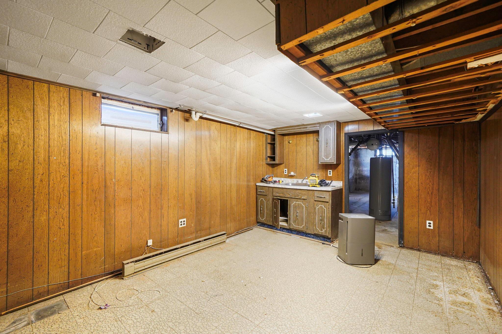 Single Family Windmill  Suffolk County, NY 11704, MLS-848234-16
