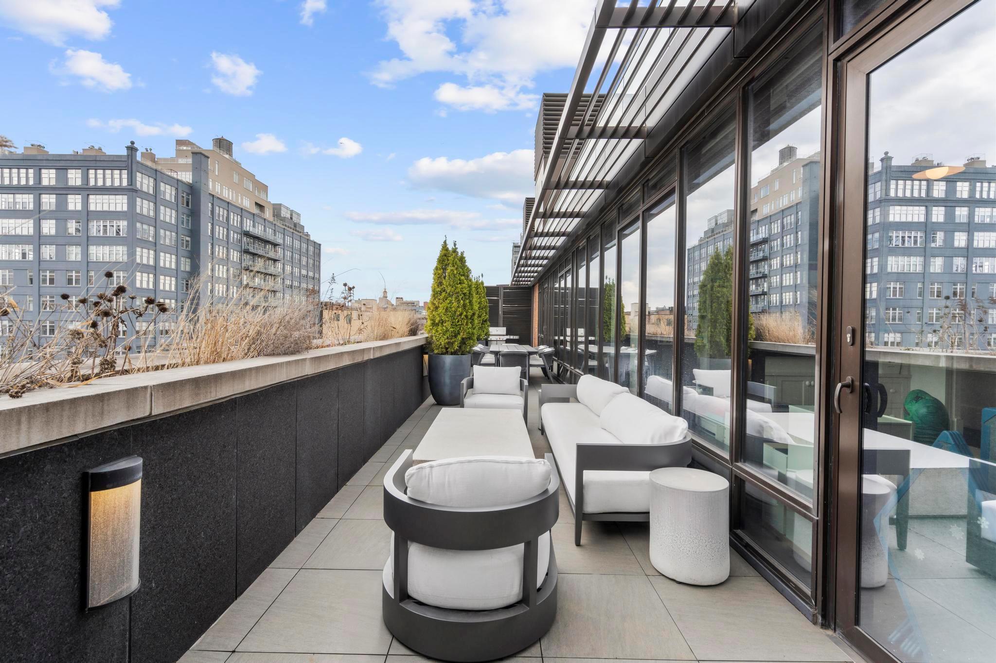 Apartment Kent  Brooklyn, NY 11249, MLS-848241-10