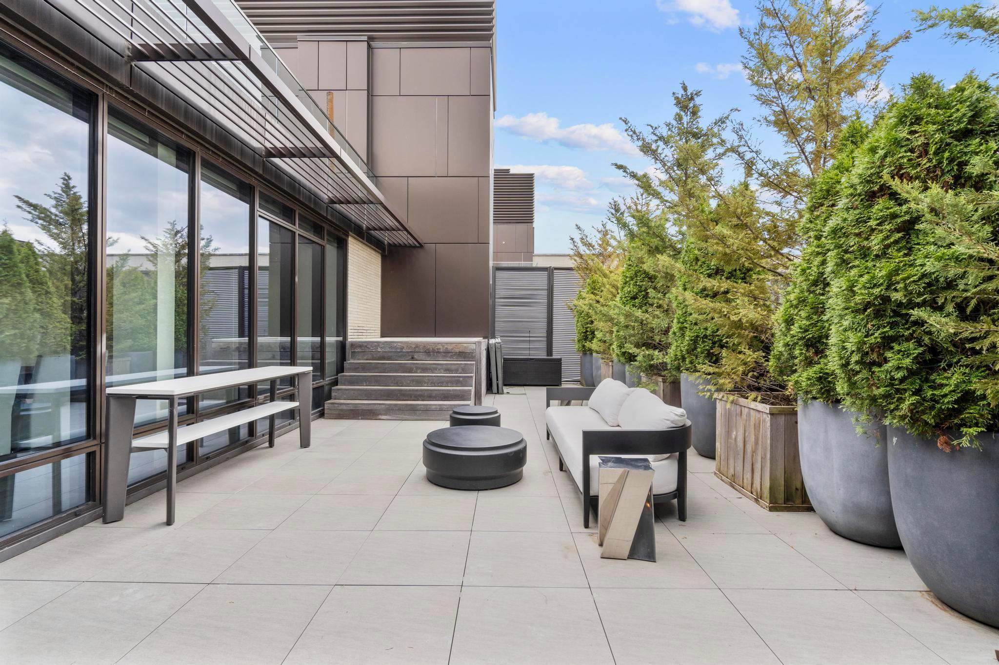 Apartment Kent  Brooklyn, NY 11249, MLS-848241-18