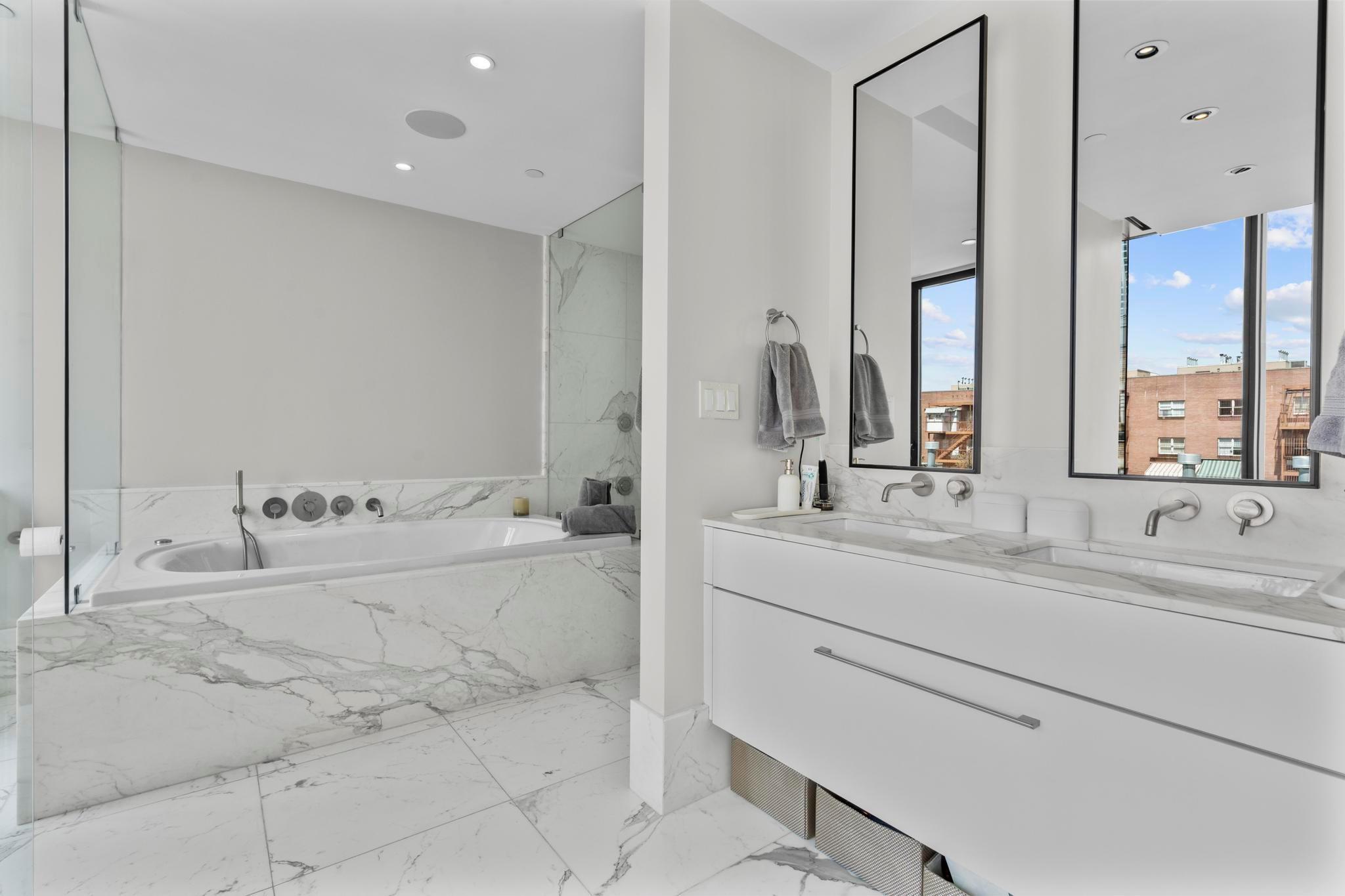 Apartment Kent  Brooklyn, NY 11249, MLS-848241-34