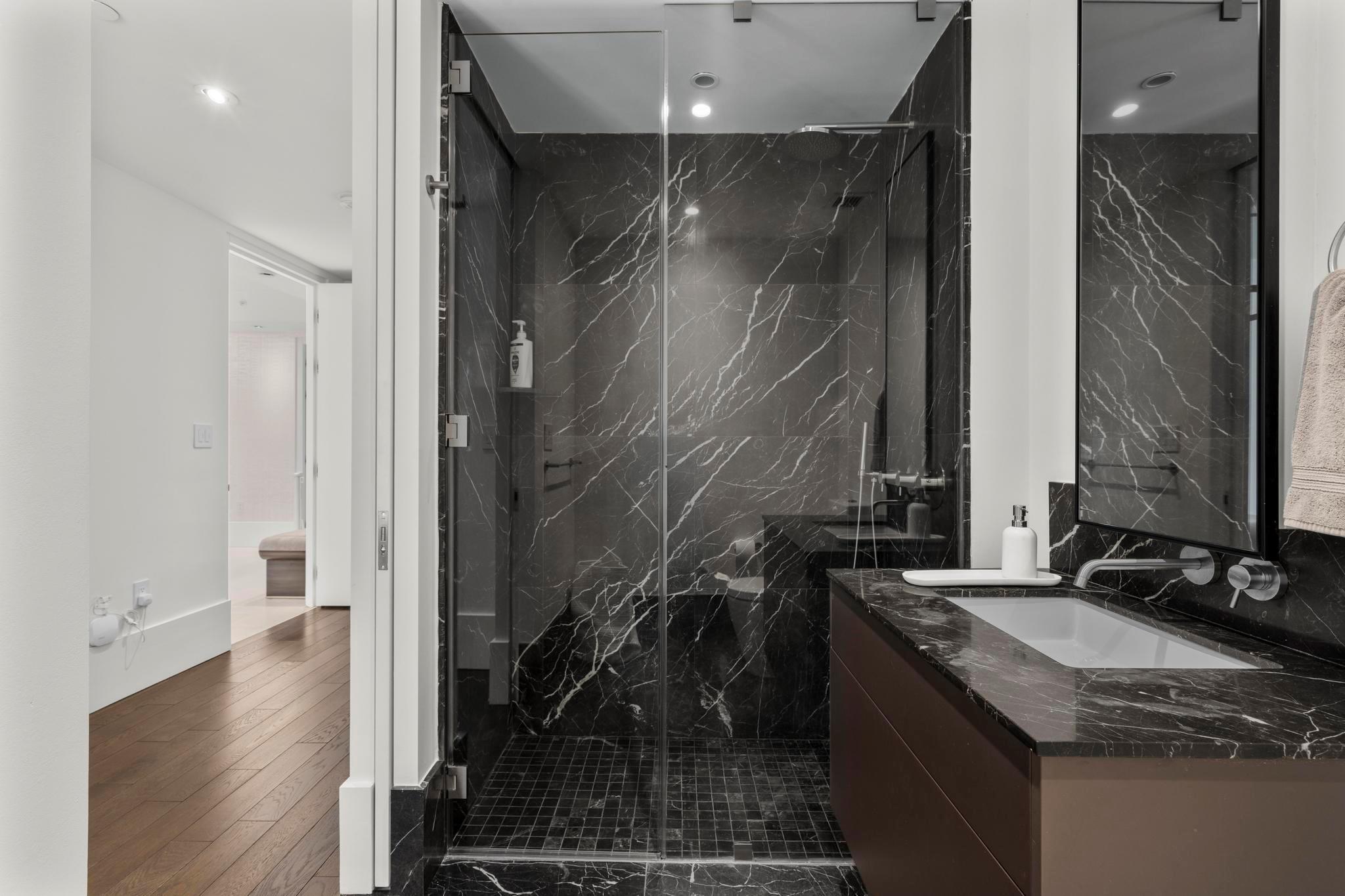 Apartment Kent  Brooklyn, NY 11249, MLS-848241-37