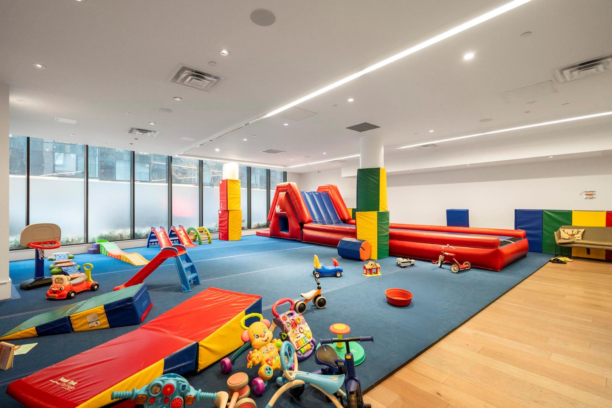 Apartment Kent  Brooklyn, NY 11249, MLS-848241-48