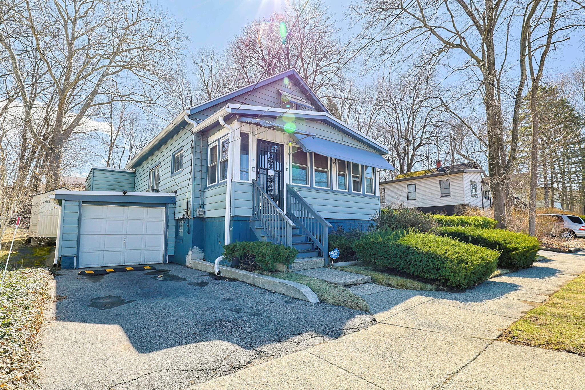 Single Family Hudson  Dutchess County, NY 12601, MLS-848249-10