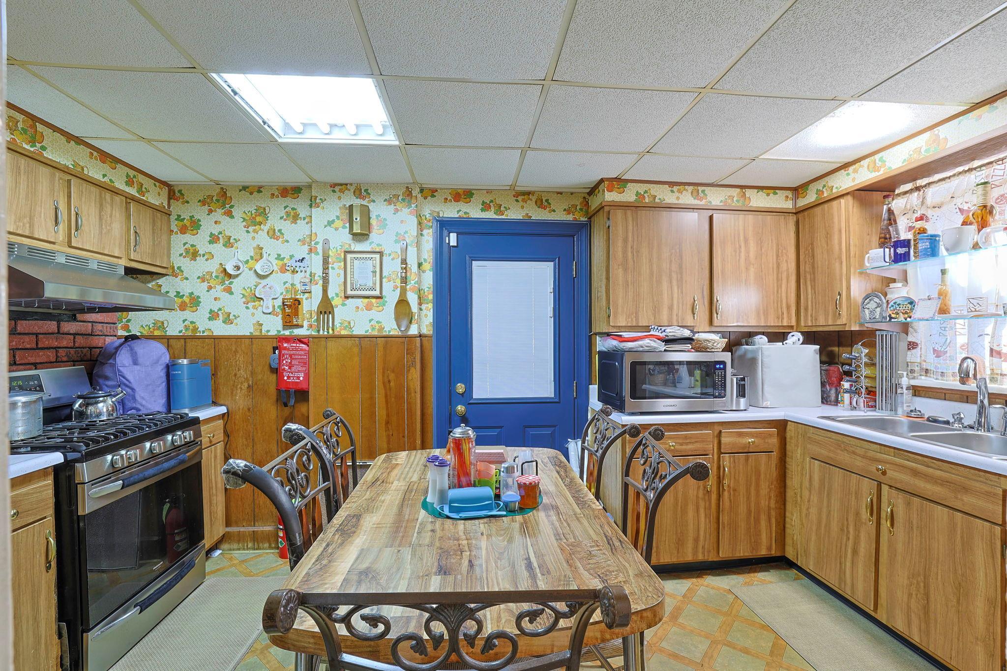 Single Family Hudson  Dutchess County, NY 12601, MLS-848249-29