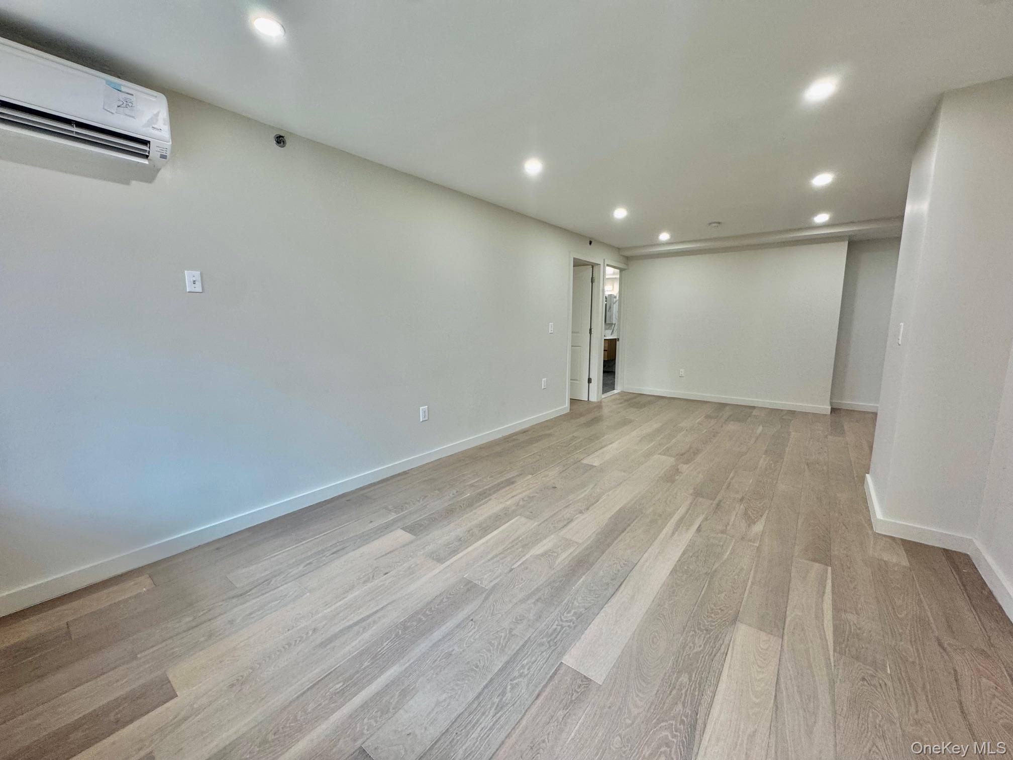 Commercial Sale Johnson  Bronx, NY 10463, MLS-848251-11