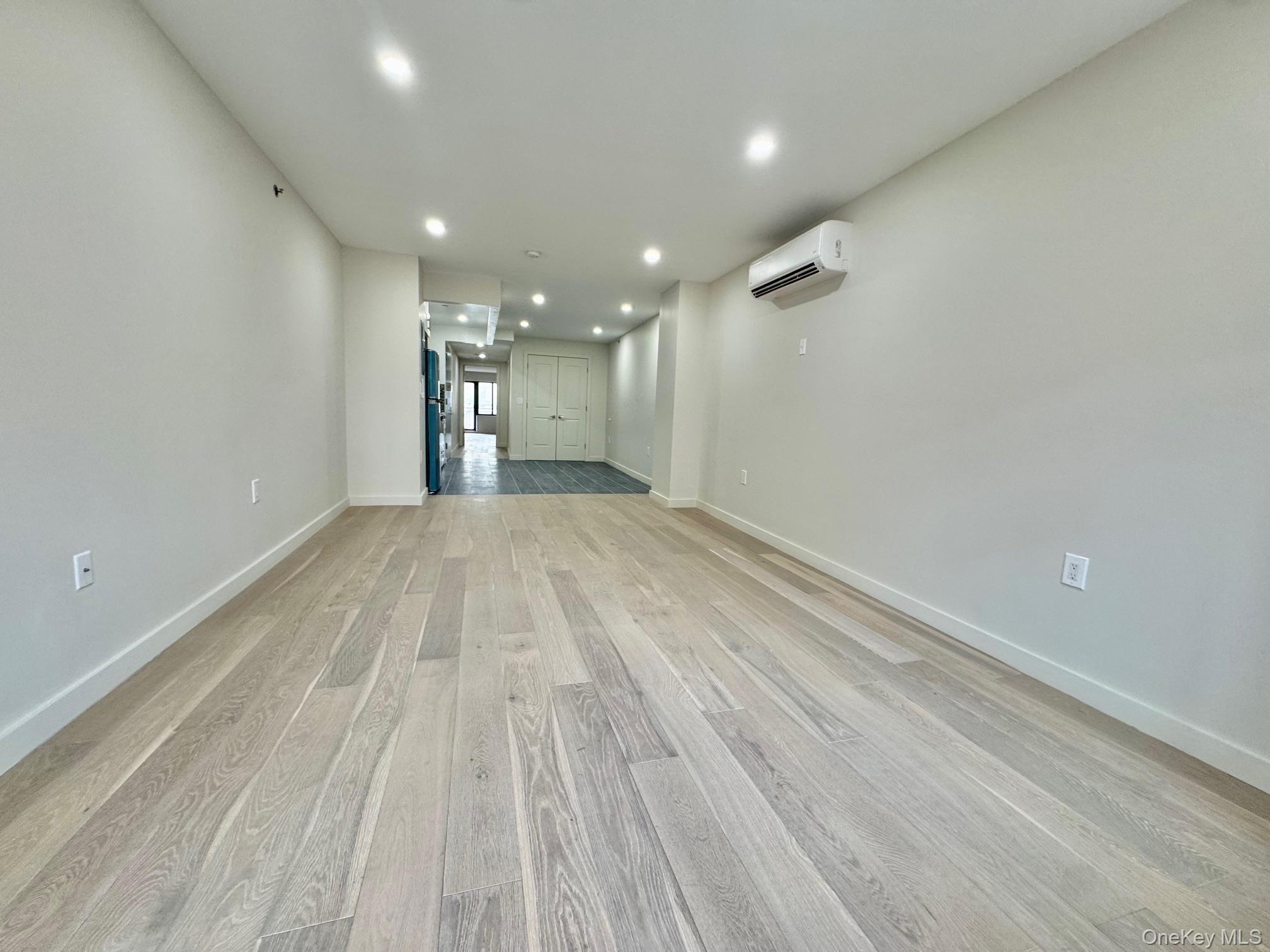 Commercial Sale Johnson  Bronx, NY 10463, MLS-848251-13