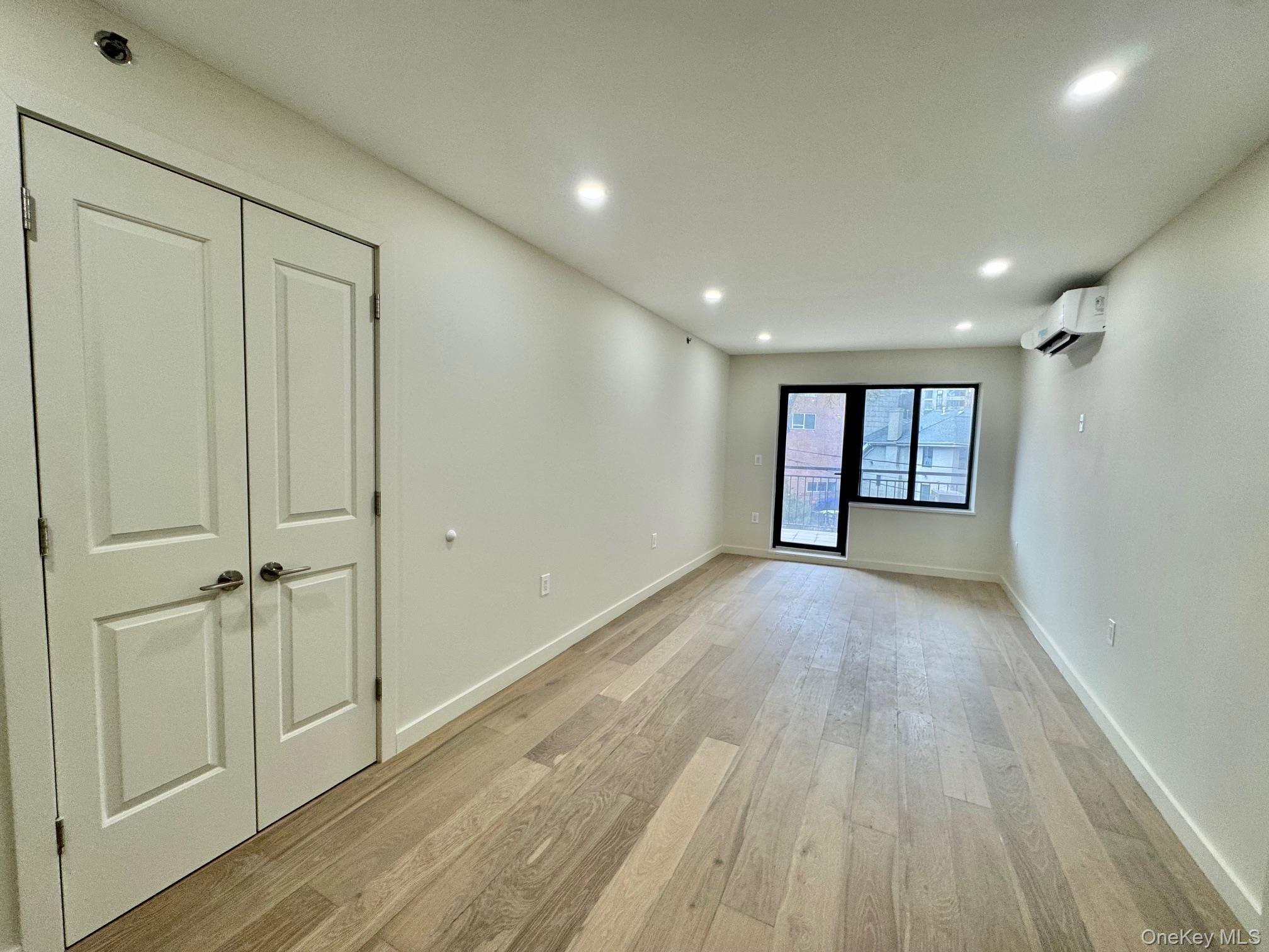 Commercial Sale Johnson  Bronx, NY 10463, MLS-848251-14