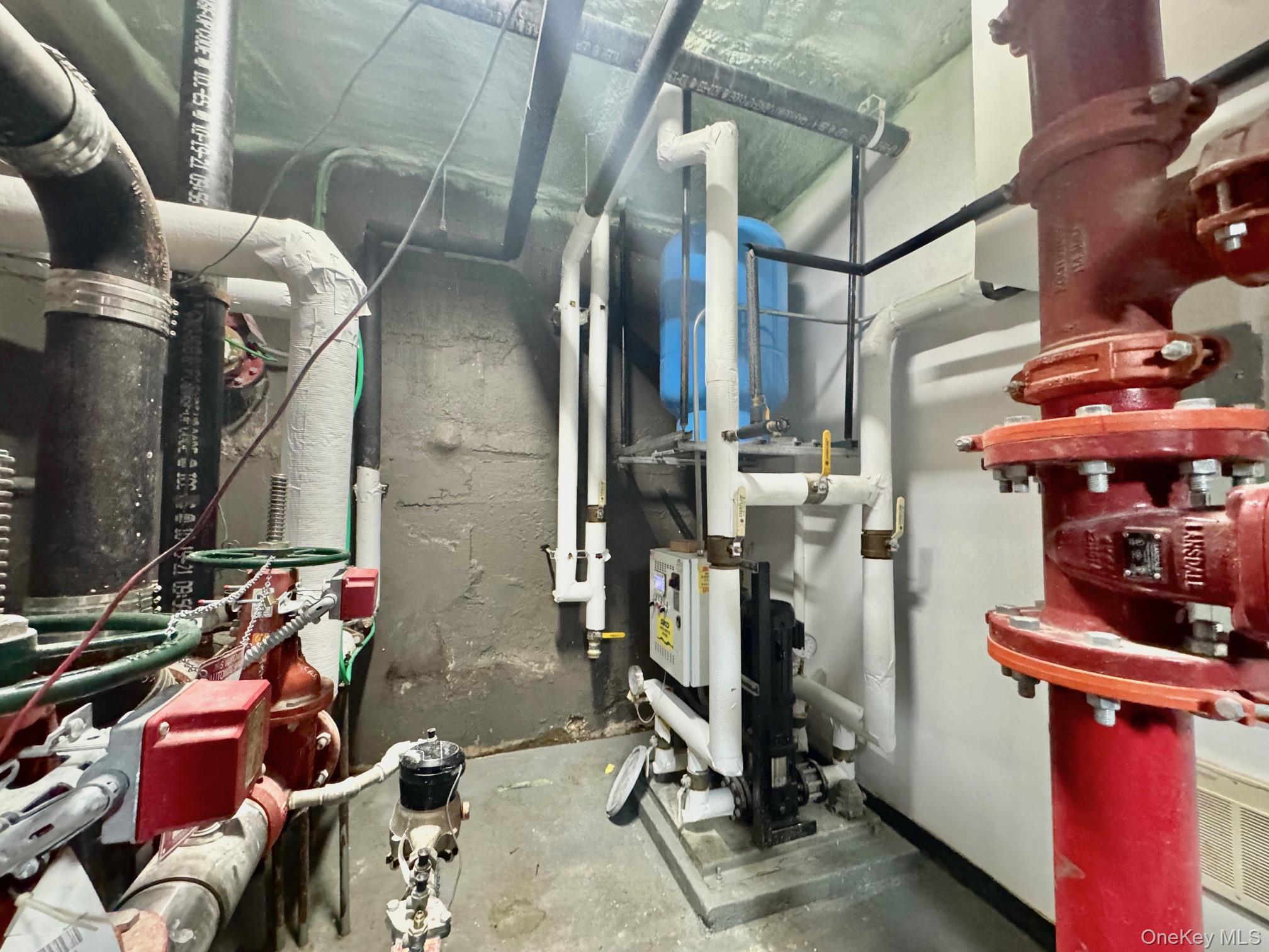 Commercial Sale Johnson  Bronx, NY 10463, MLS-848251-30