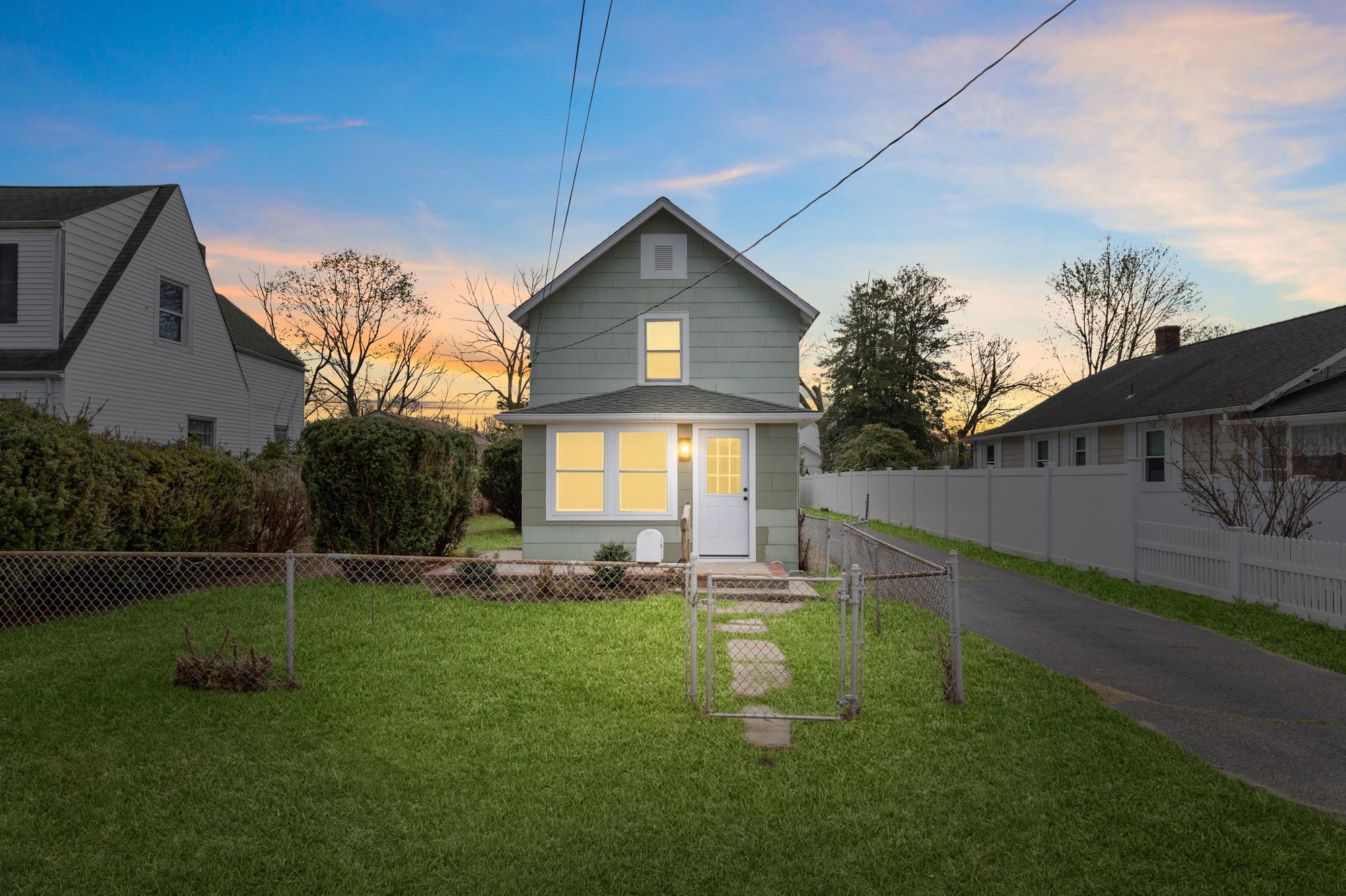 Single Family Dawson  Suffolk County, NY 11754, MLS-848255-2