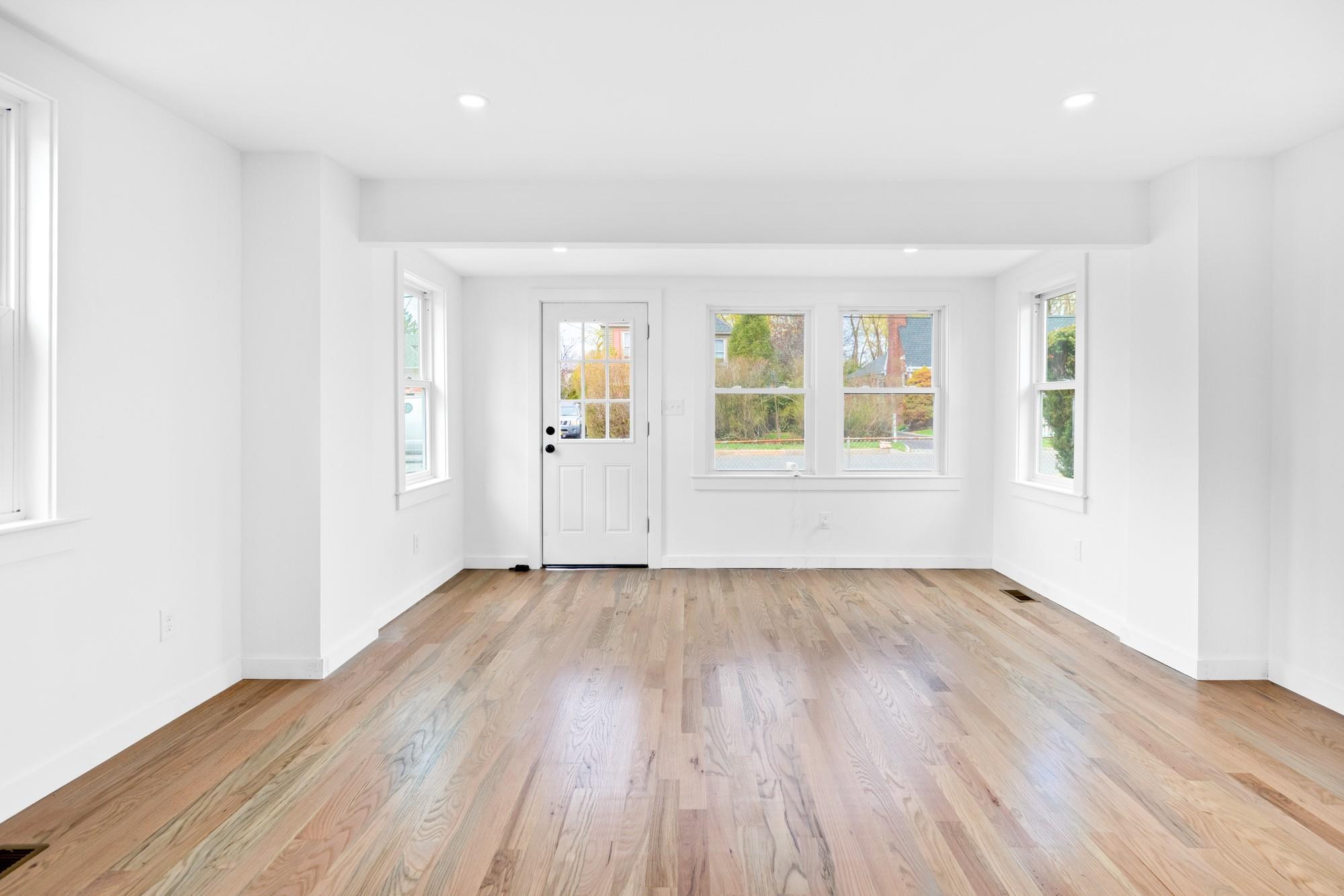 Single Family Dawson  Suffolk County, NY 11754, MLS-848255-7