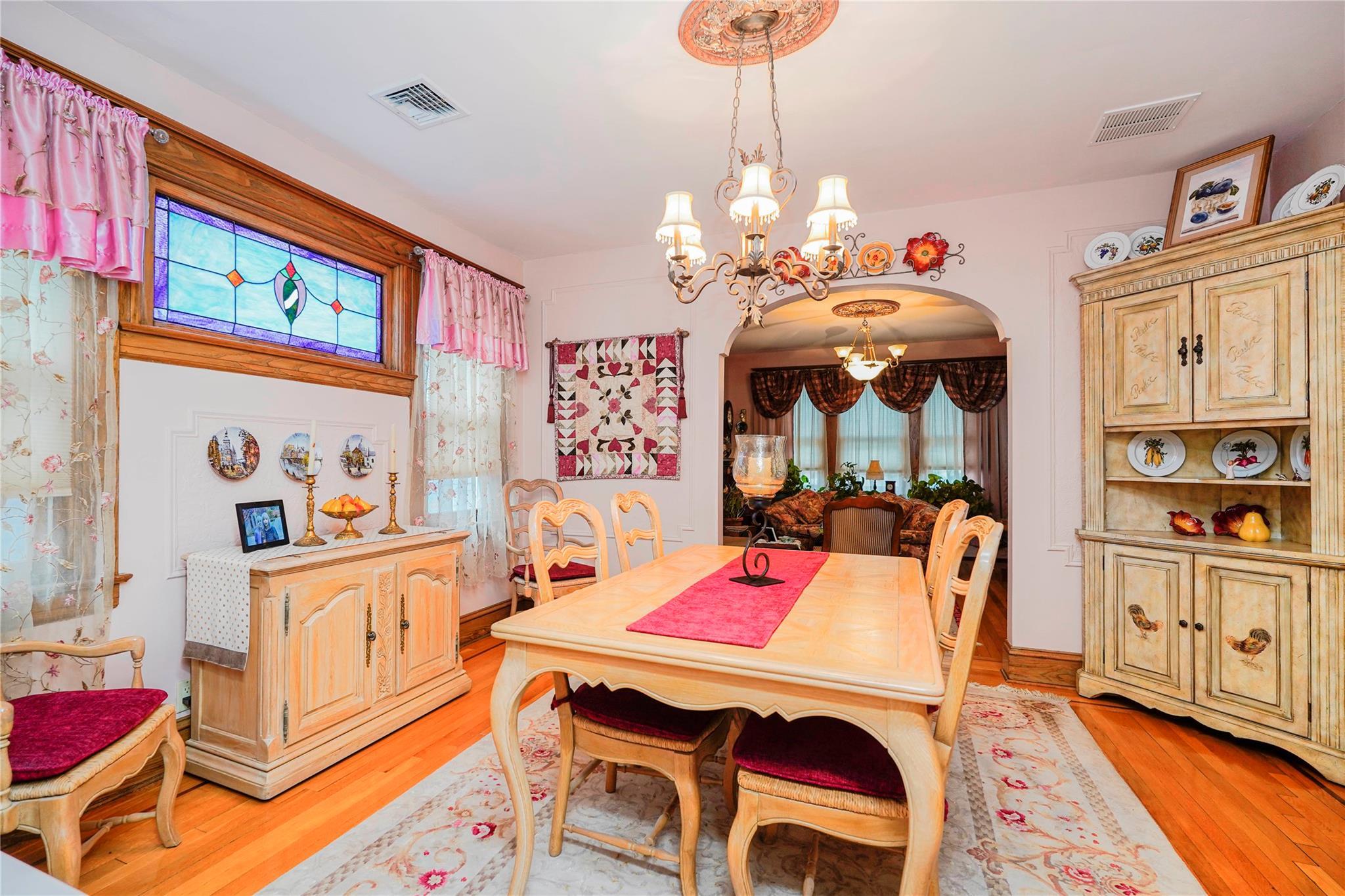 Single Family Lawrence  Staten Island, NY 10310, MLS-848265-15