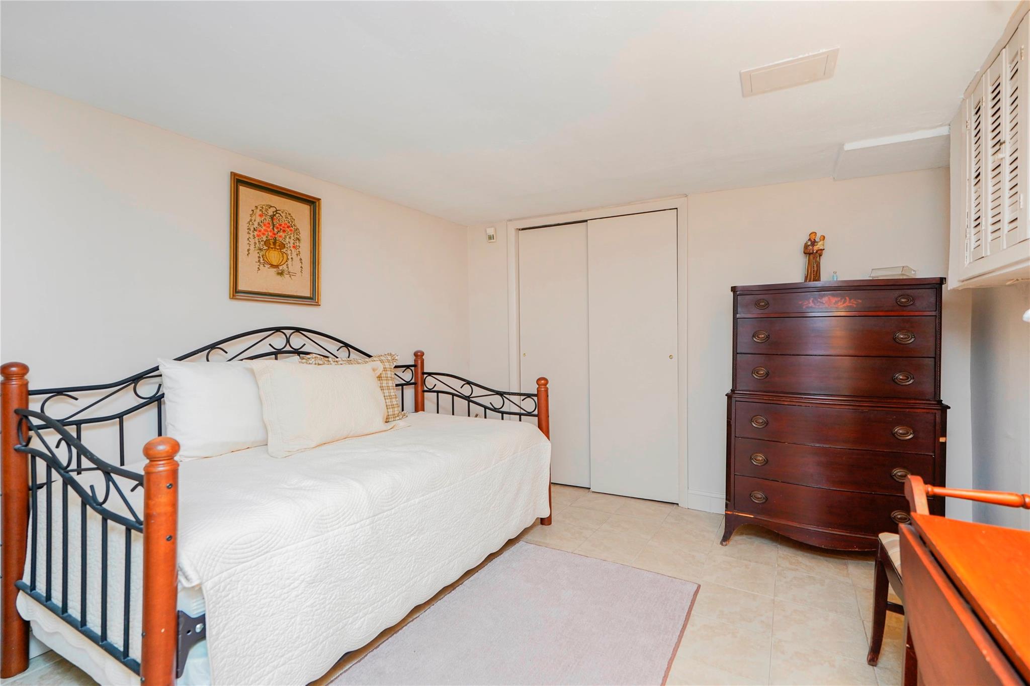 Single Family Lawrence  Staten Island, NY 10310, MLS-848265-36