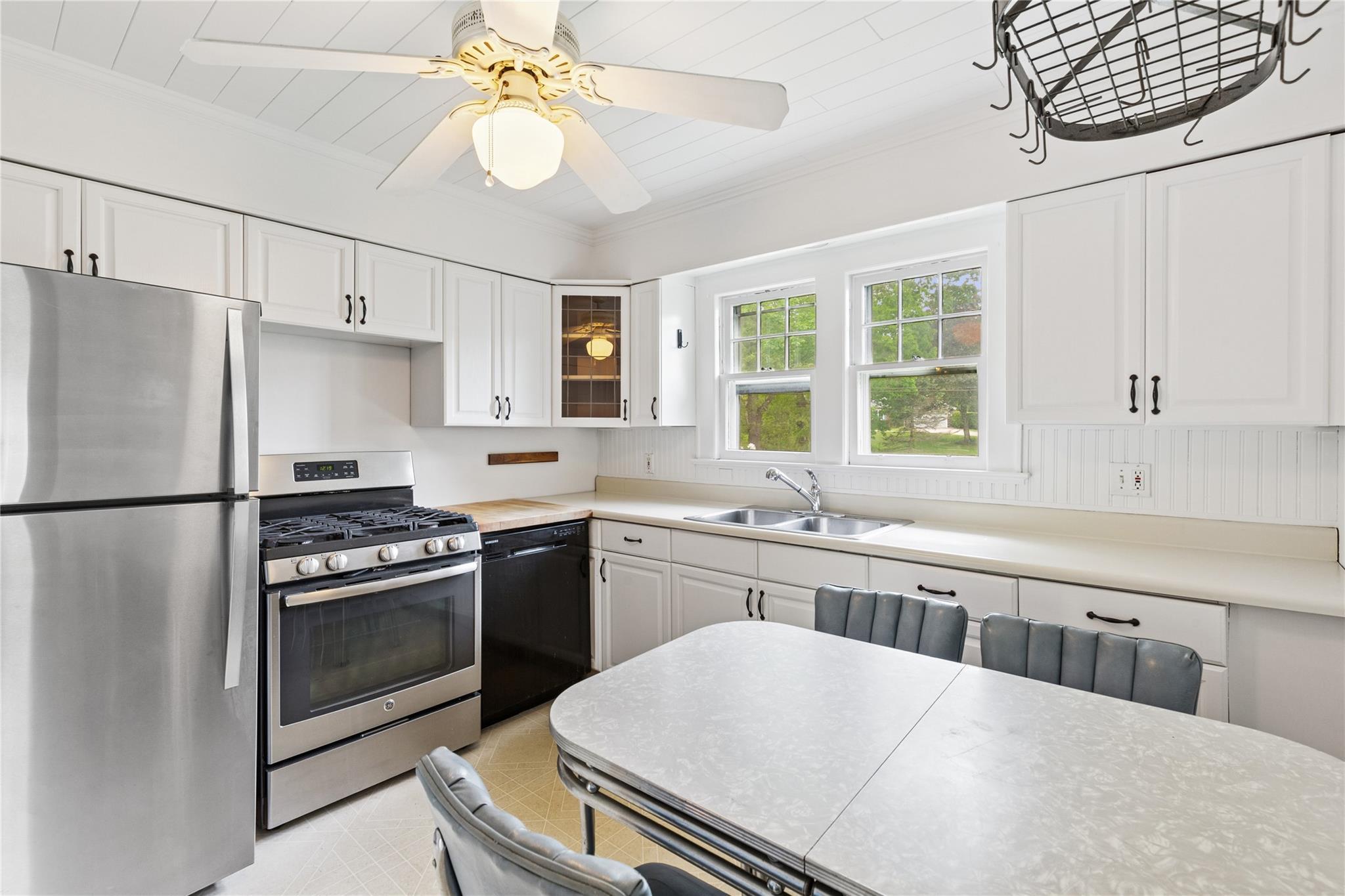 Single Family Church  Suffolk County, NY 11931, MLS-848267-5