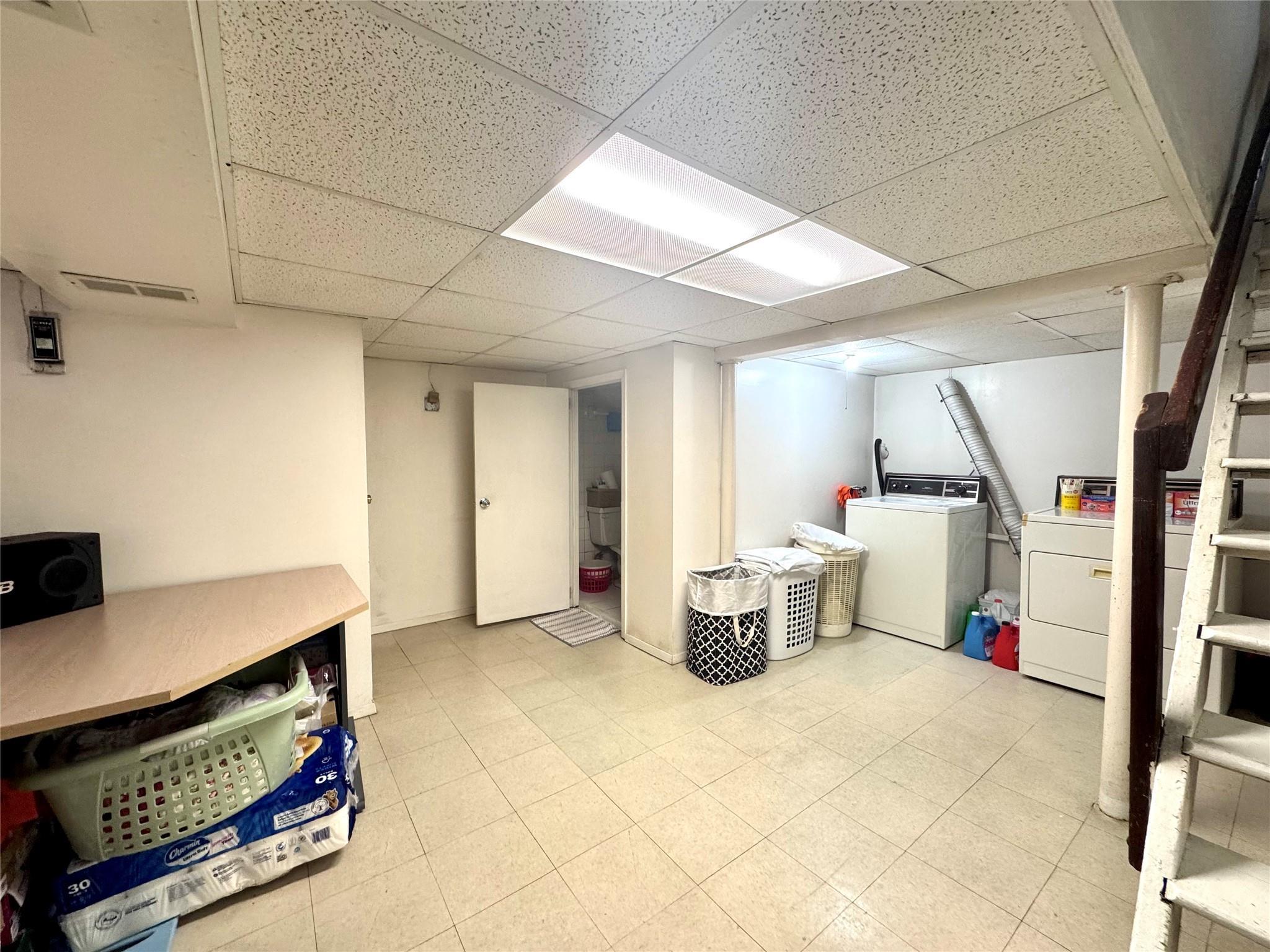 Single Family Hawthorne  Queens, NY 11355, MLS-848326-18