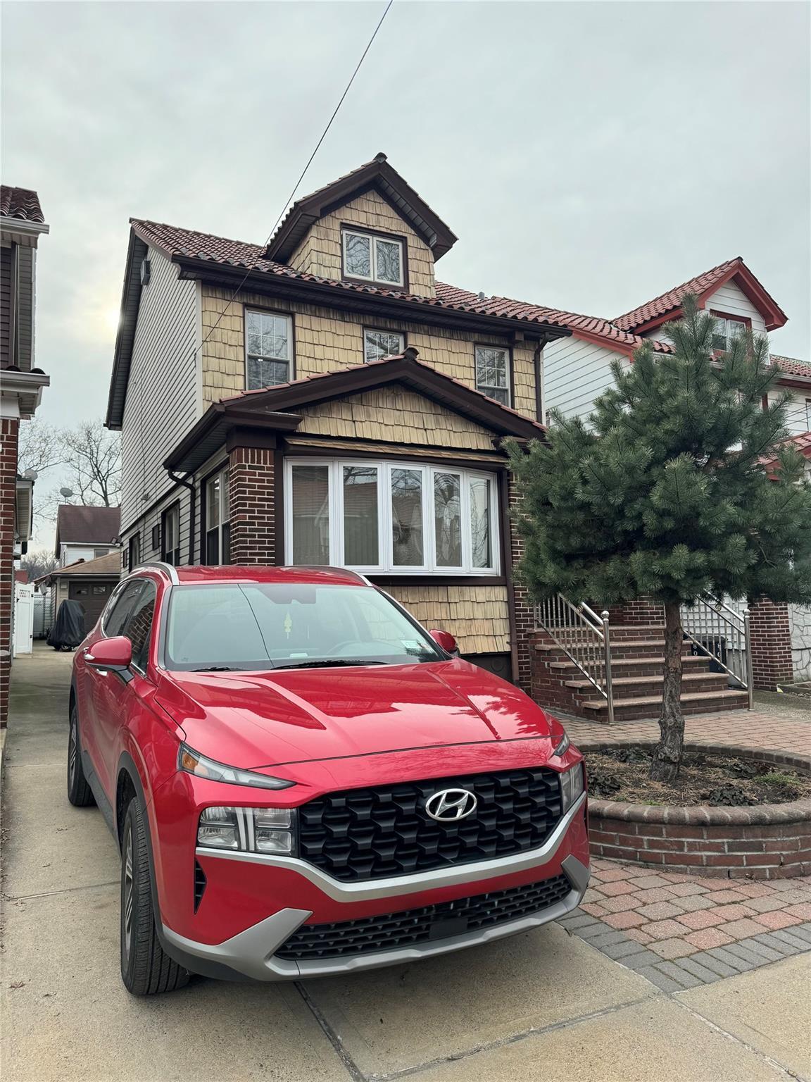 Single Family Margaret Place  Queens, NY 11385, MLS-848337-23