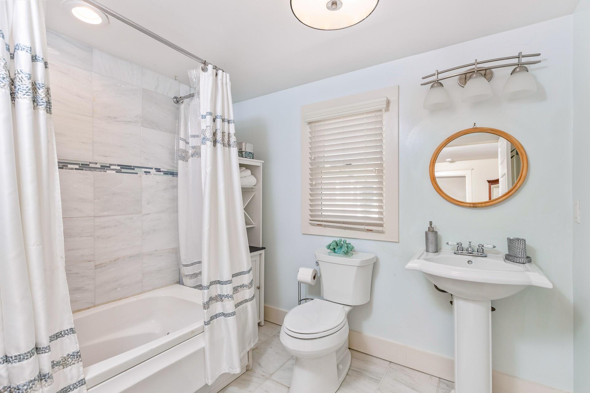 Single Family Montauk  Suffolk County, NY 11978, MLS-848359-21