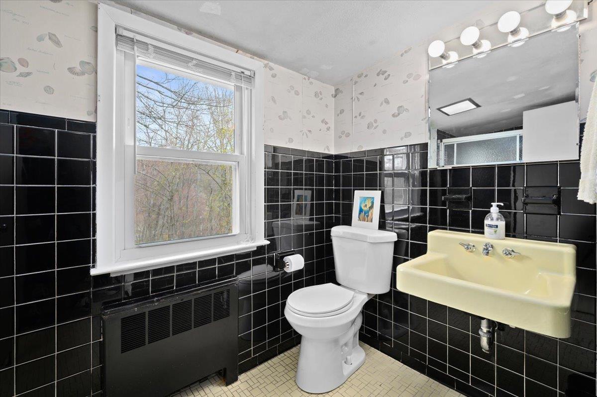 Single Family Saw Mill River  Westchester County, NY 10546, MLS-848363-16