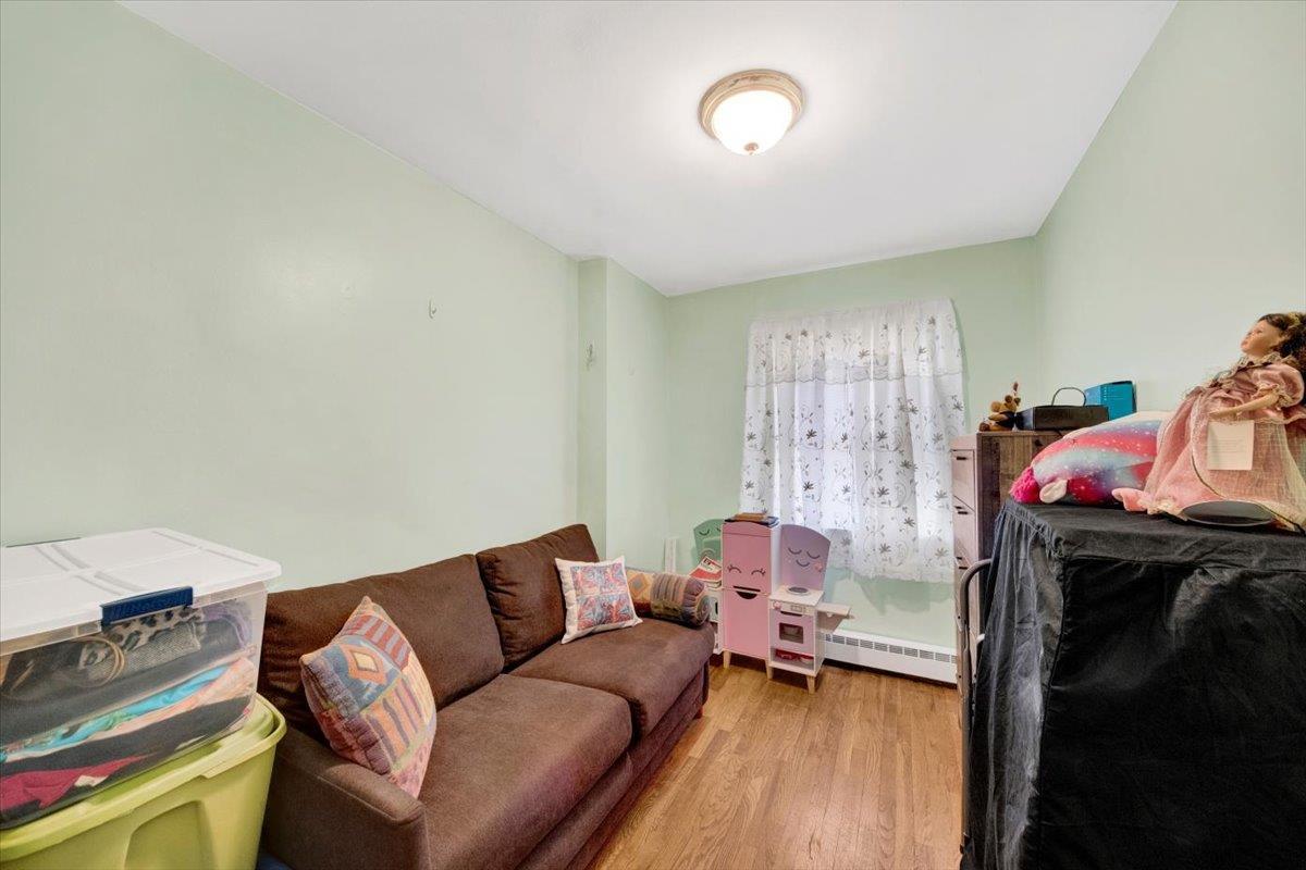 Single Family Seymour  Bronx, NY 10469, MLS-848370-13