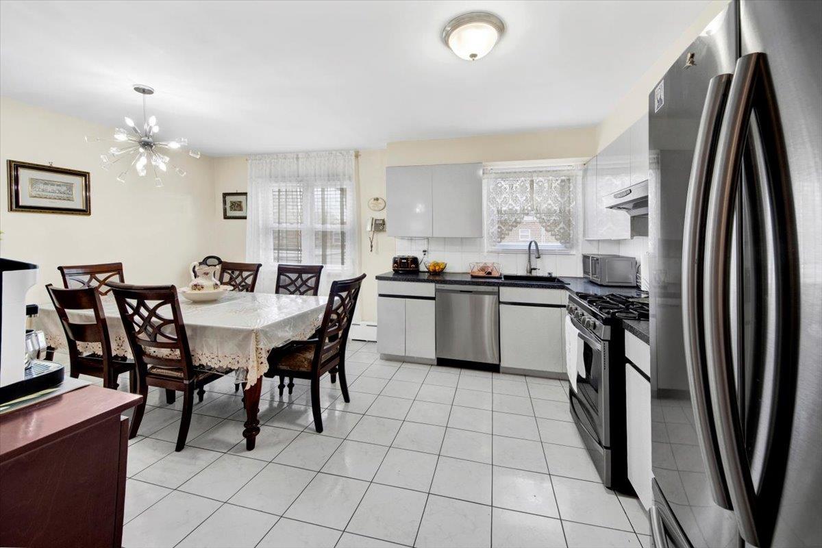 Single Family Seymour  Bronx, NY 10469, MLS-848370-5