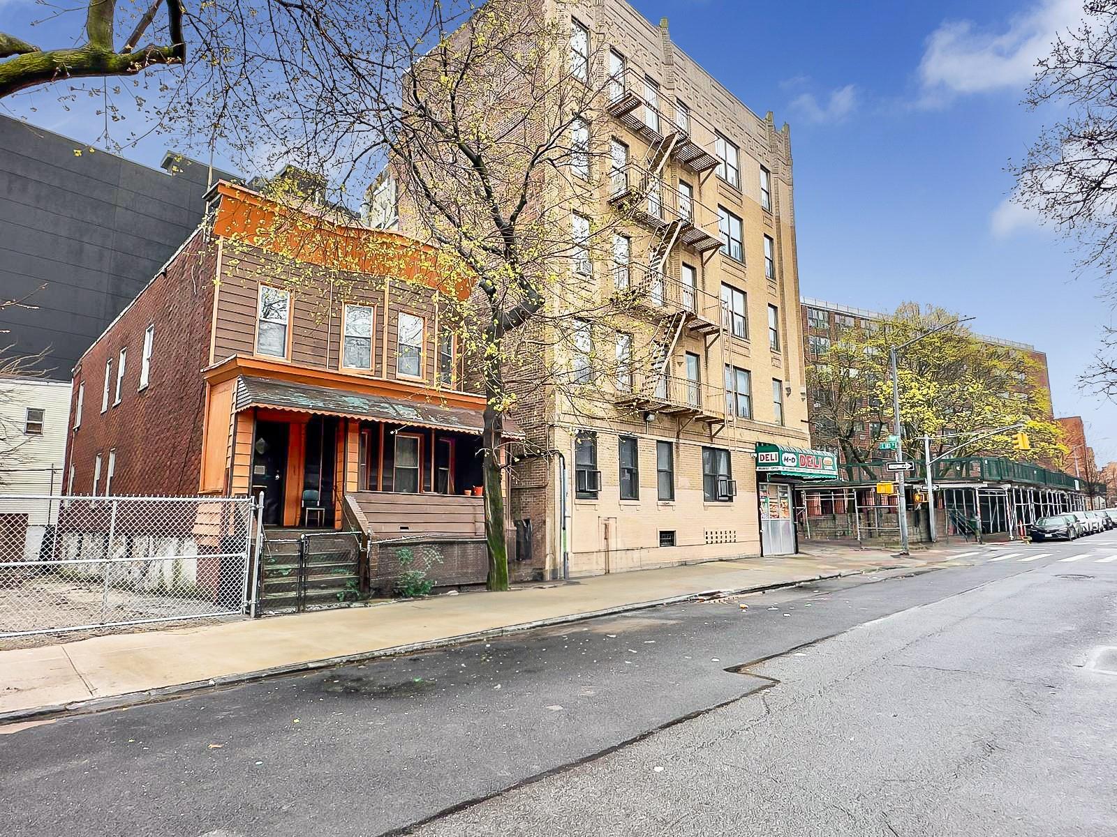 Single Family Prospect  Bronx, NY 10458, MLS-848382-22