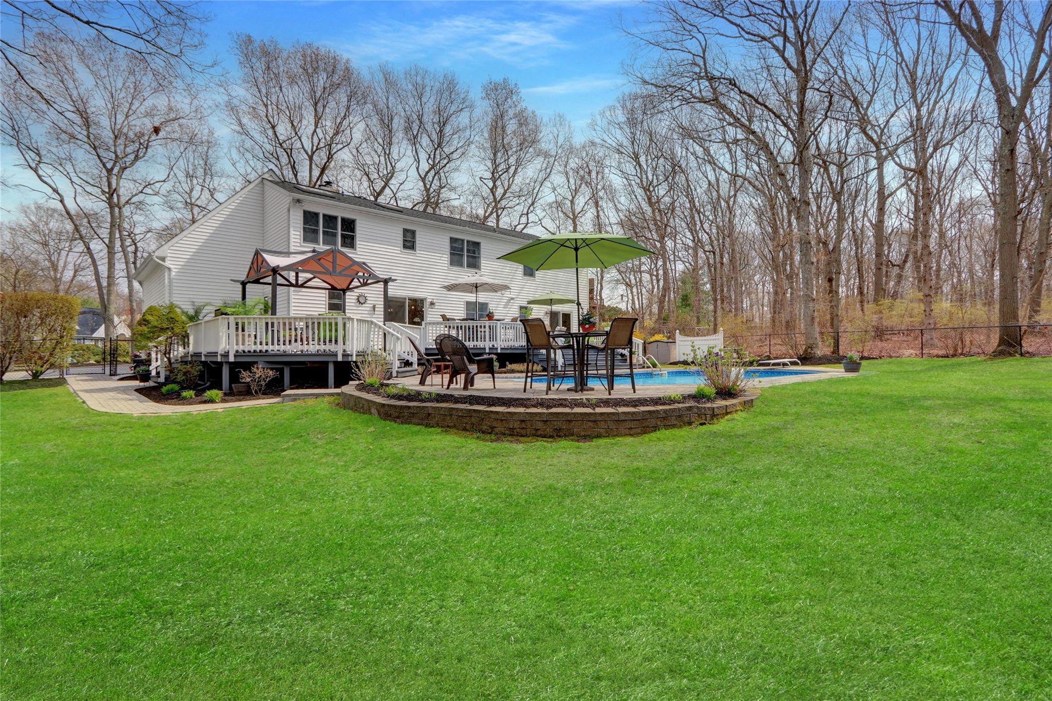 Single Family Cathedral  Suffolk County, NY 11953, MLS-848391-35