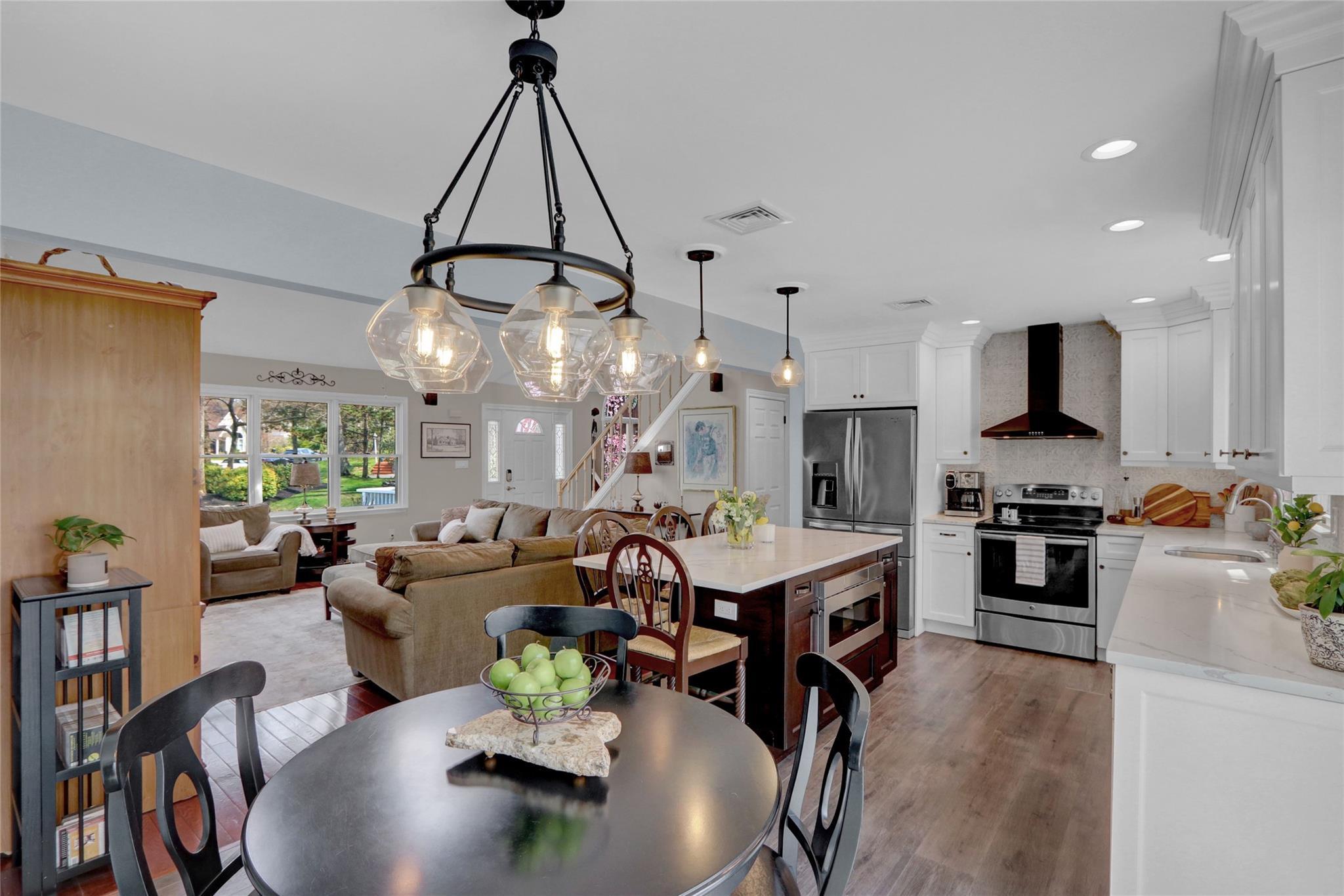 Single Family Cathedral  Suffolk County, NY 11953, MLS-848391-9