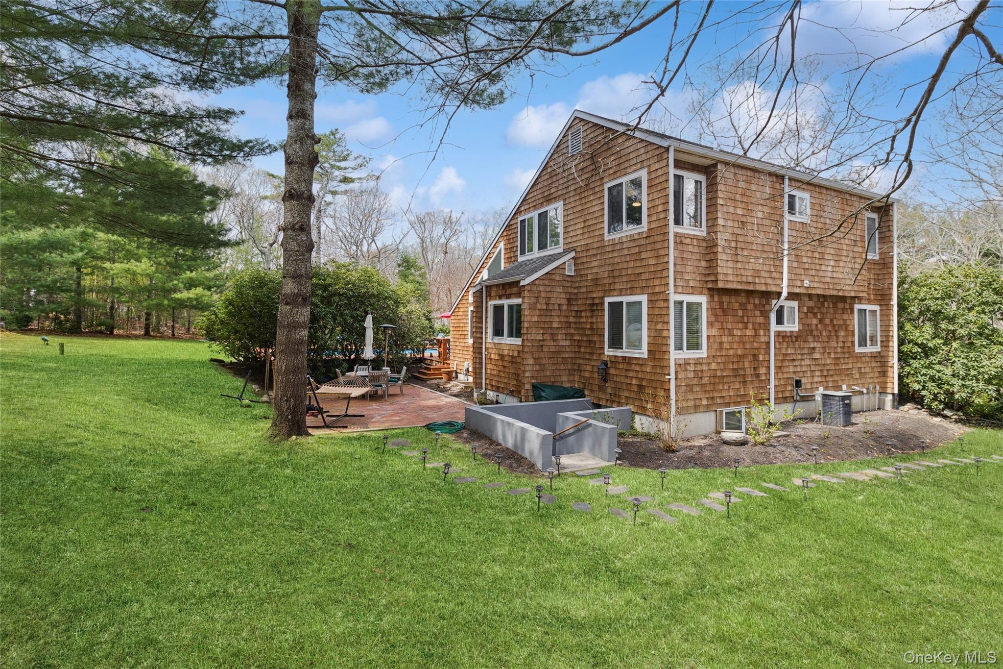 Single Family Ely Brook Suffolk County, NY 11937, MLS-848396-20