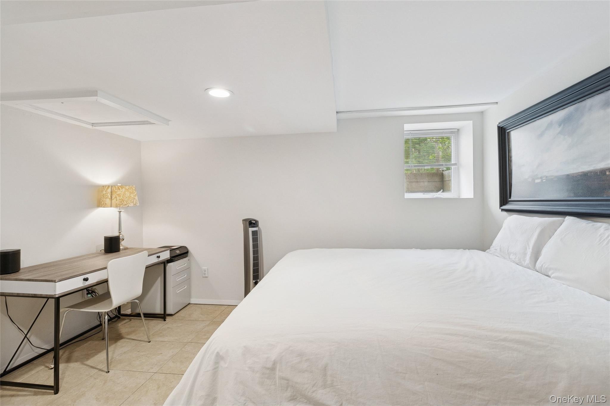 Single Family Ely Brook Suffolk County, NY 11937, MLS-848396-35