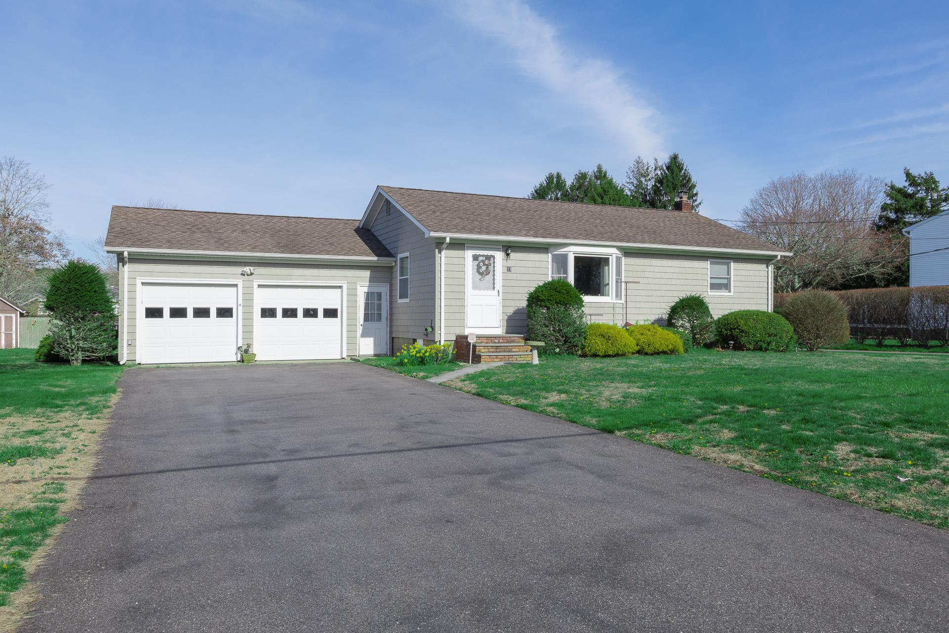 Single Family Tuttle  Suffolk County, NY 11941, MLS-848405-4